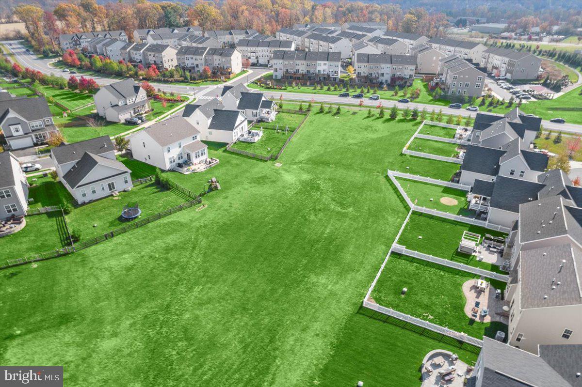 MAYFAIR - Residential