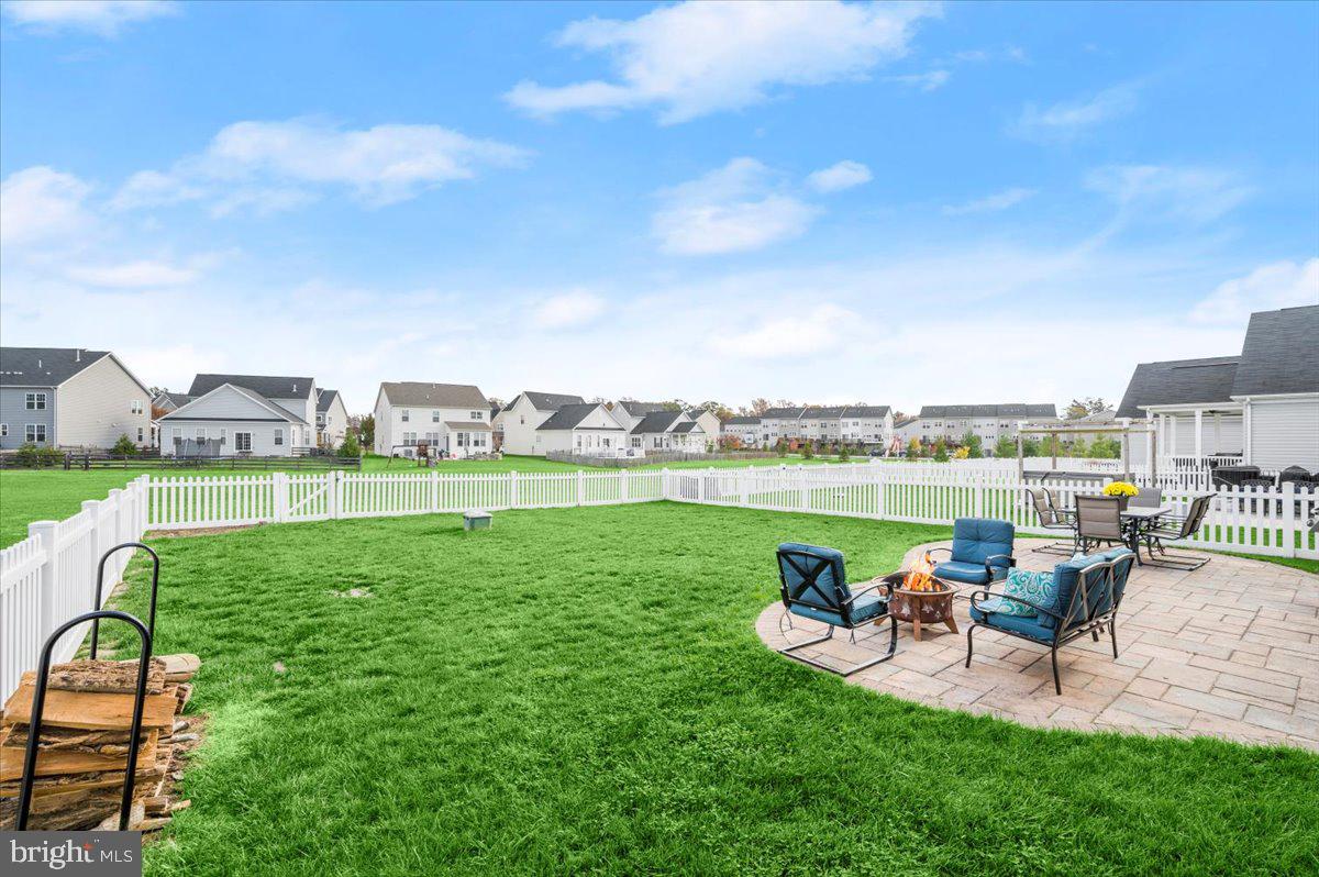 MAYFAIR - Residential