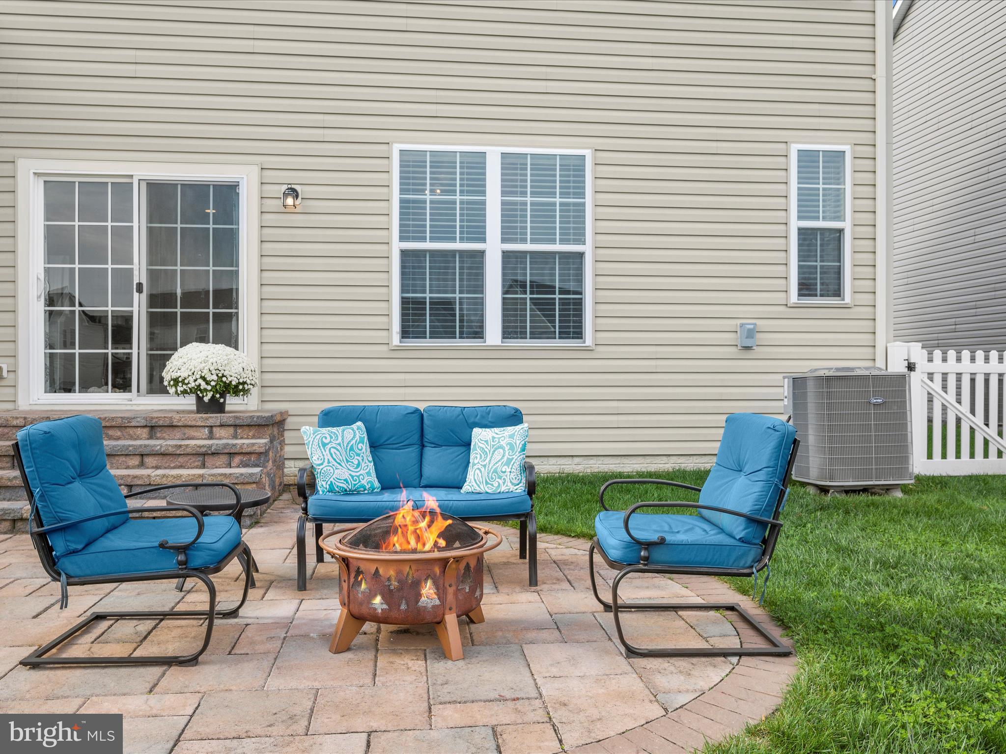 MAYFAIR - Residential