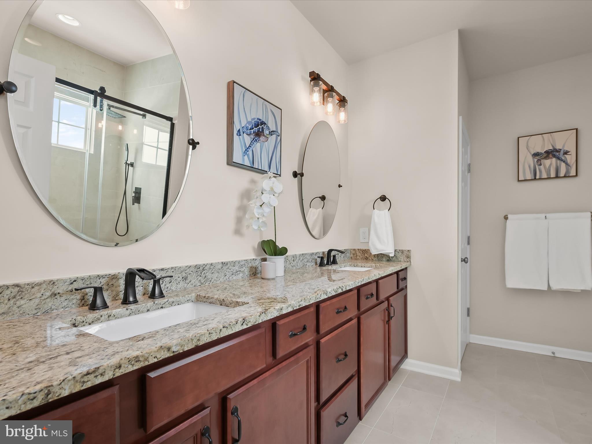 MAYFAIR - Residential