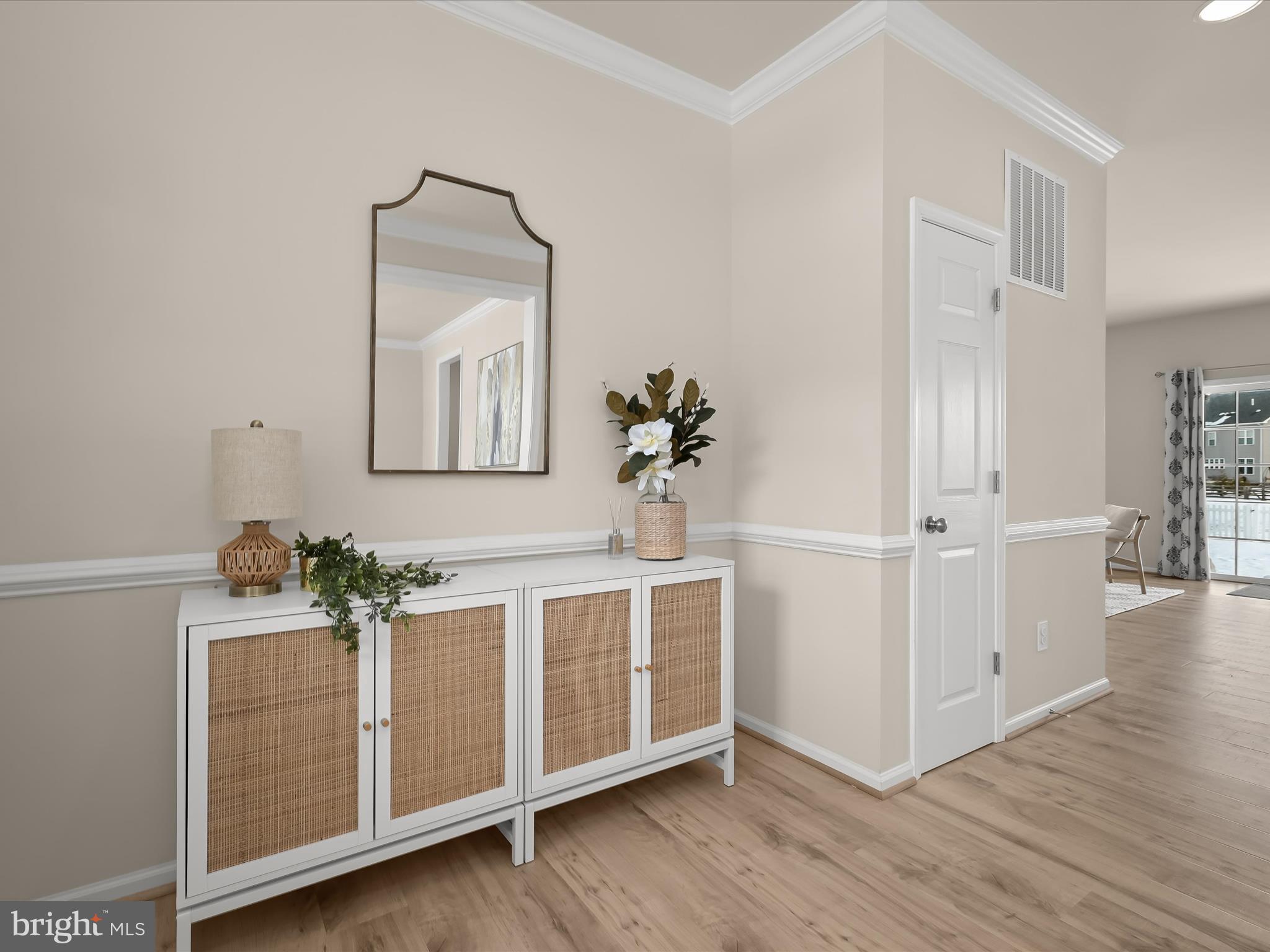 MAYFAIR - Residential