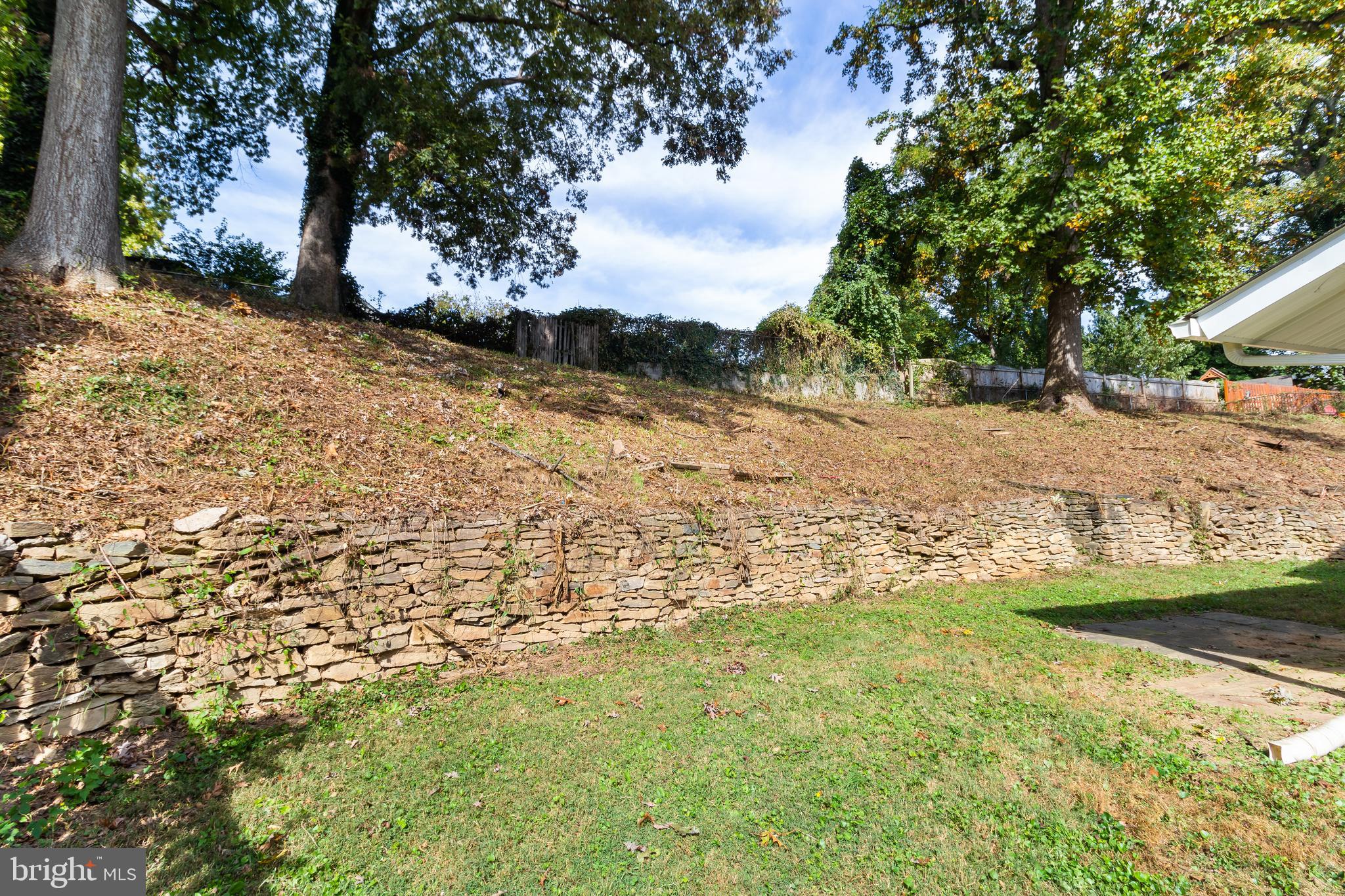 GARRETT FOREST - Residential