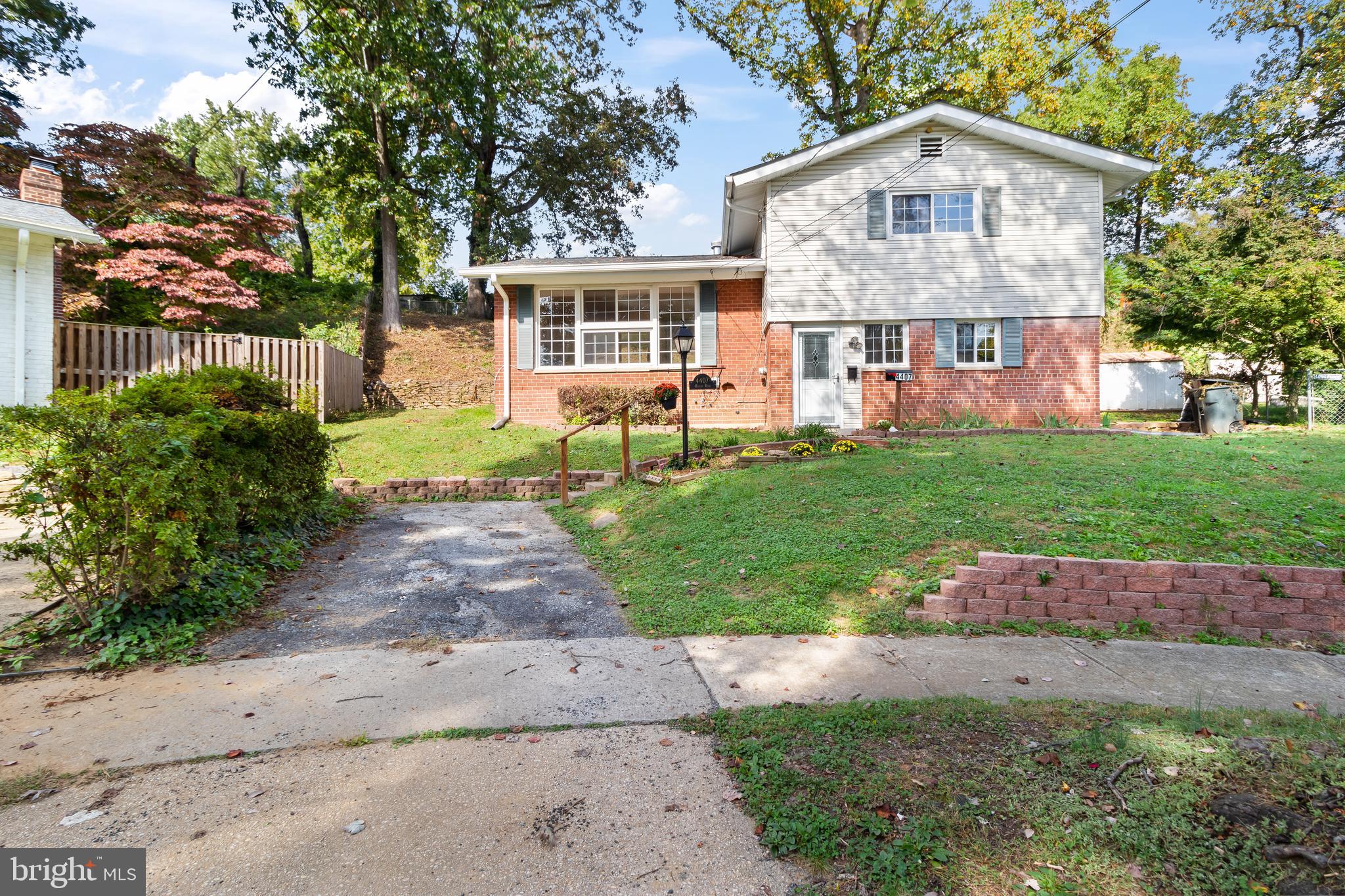 GARRETT FOREST - Residential