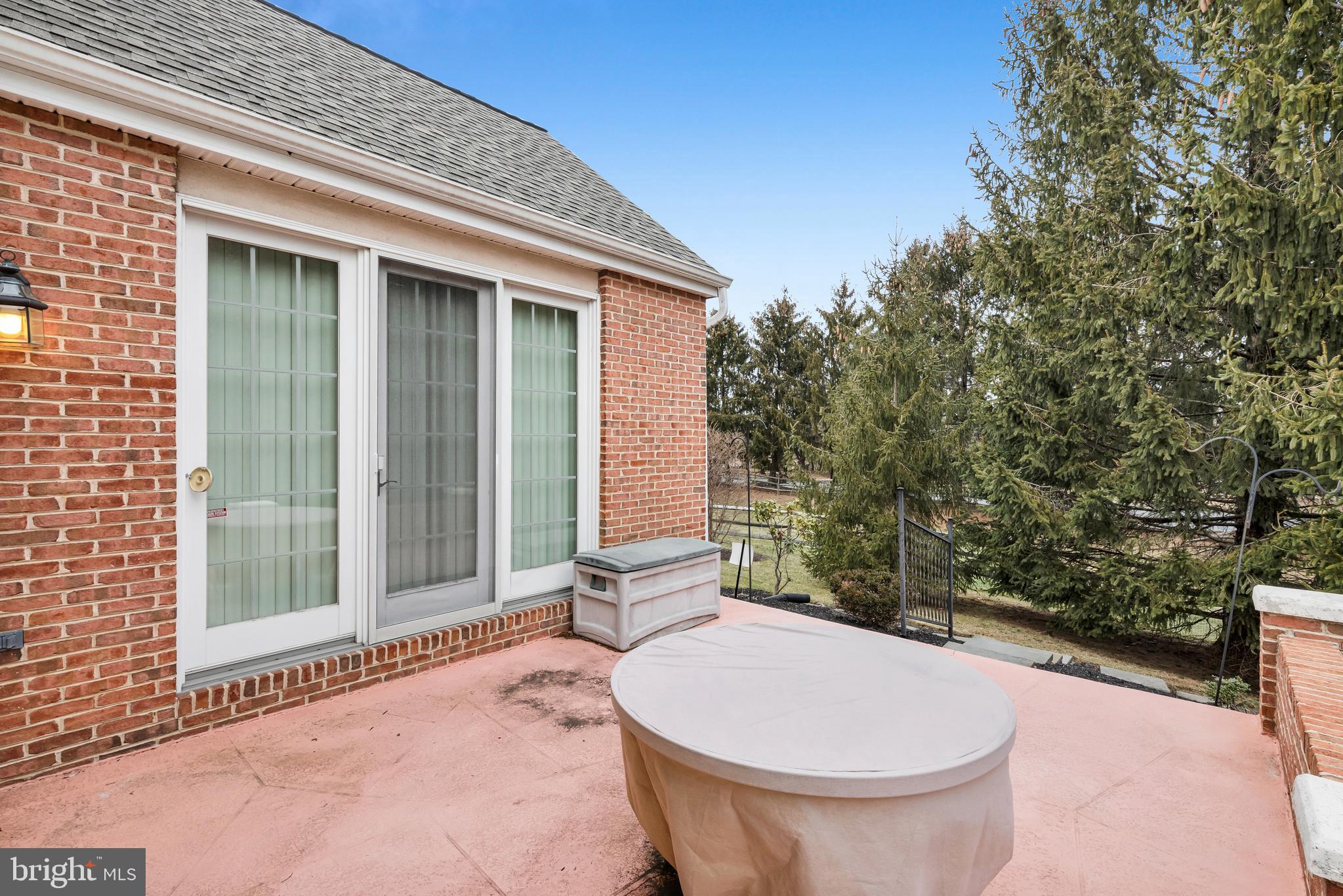 VILLAS AT TREXLER PK - Residential