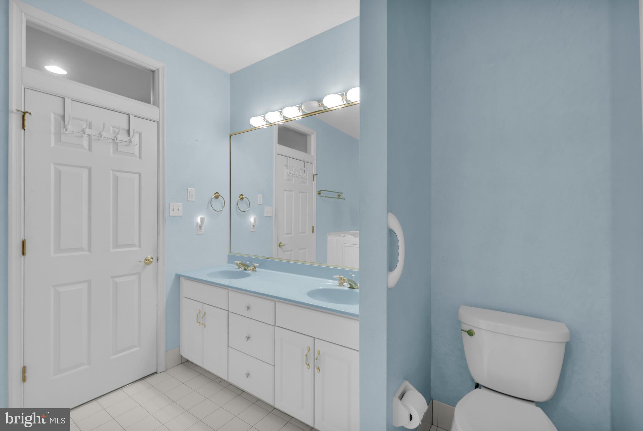 VILLAS AT TREXLER PK - Residential