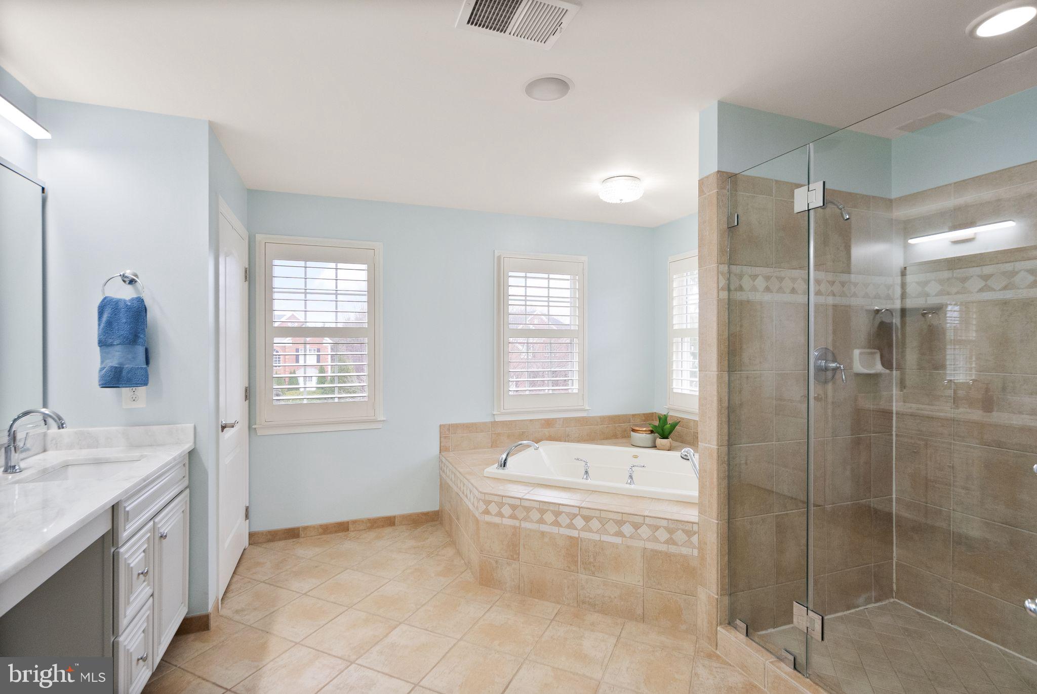 DOMINION VALLEY COUNTRY CLUB - Residential