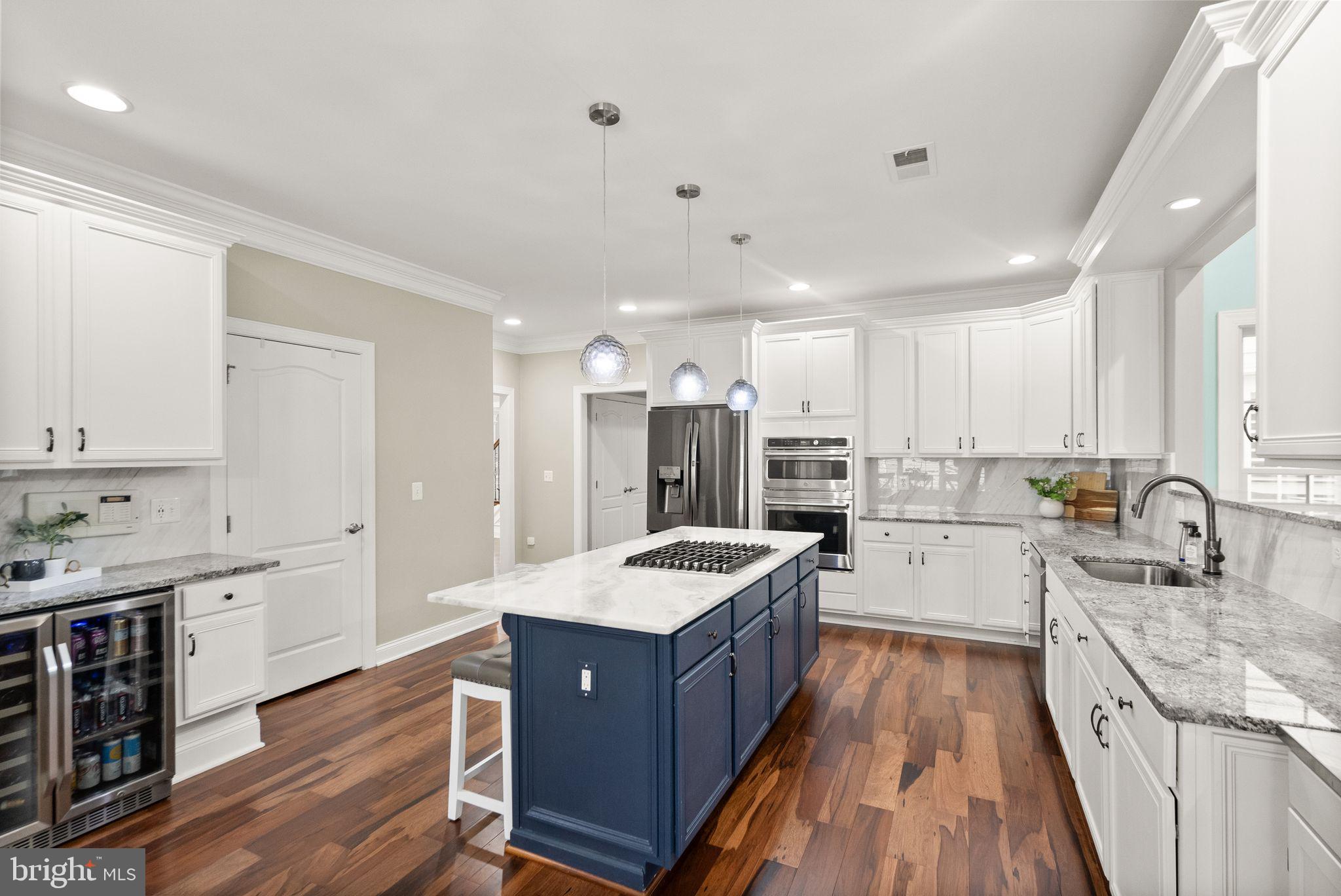 DOMINION VALLEY COUNTRY CLUB - Residential