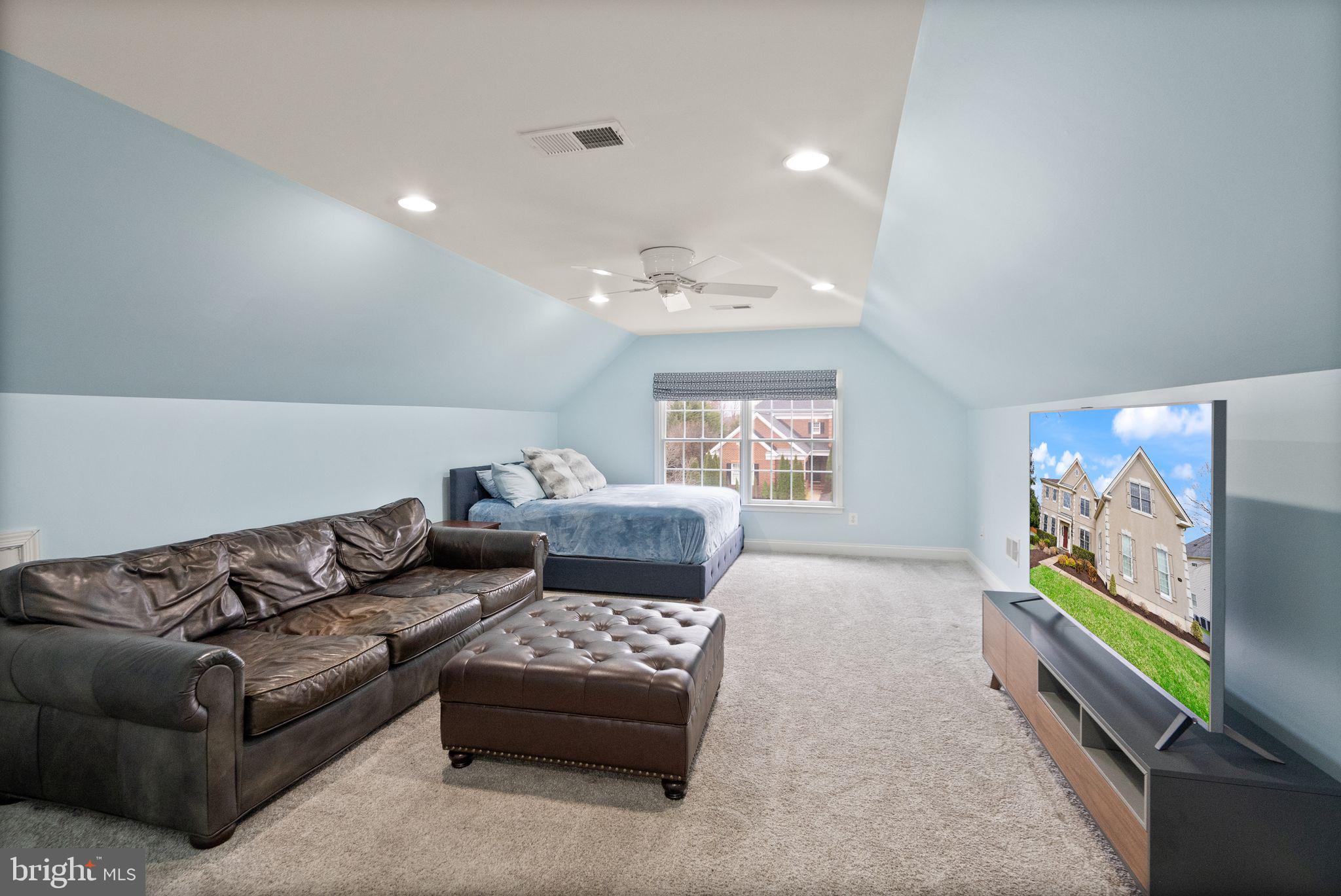 DOMINION VALLEY COUNTRY CLUB - Residential