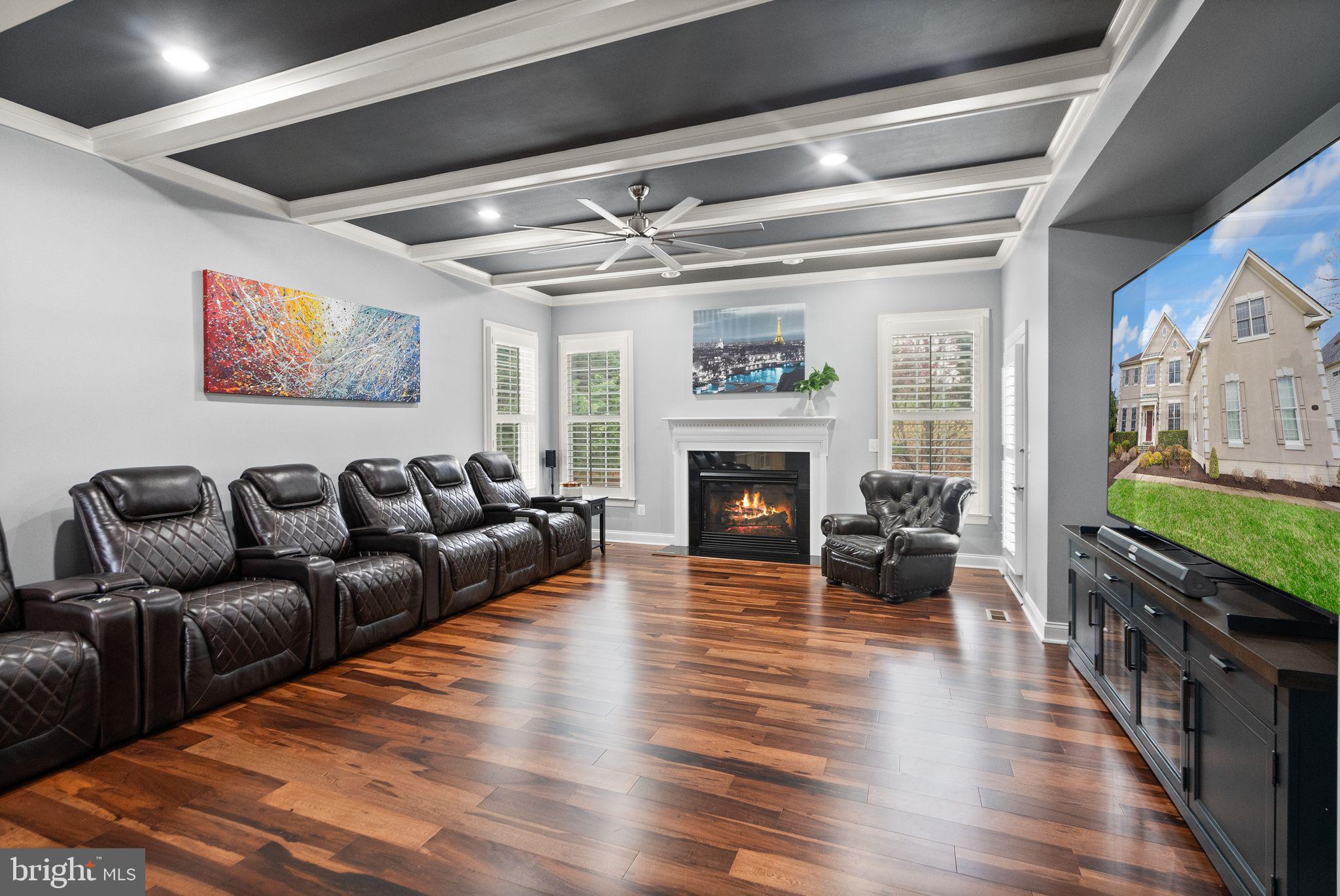 DOMINION VALLEY COUNTRY CLUB - Residential