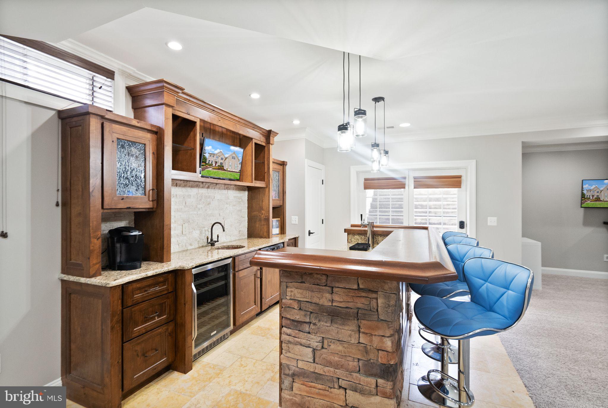 DOMINION VALLEY COUNTRY CLUB - Residential