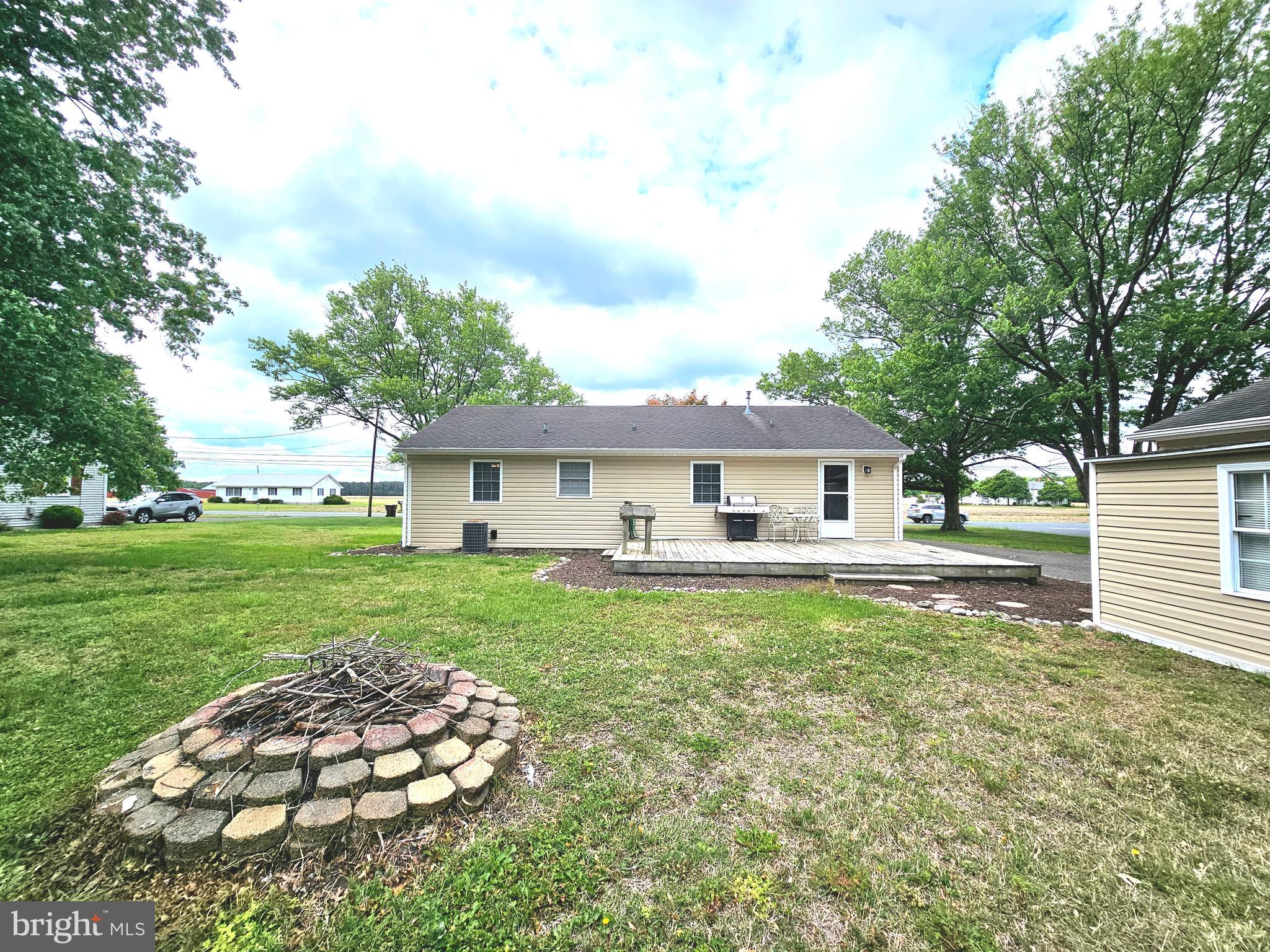 MT HERMON MANOR - Residential