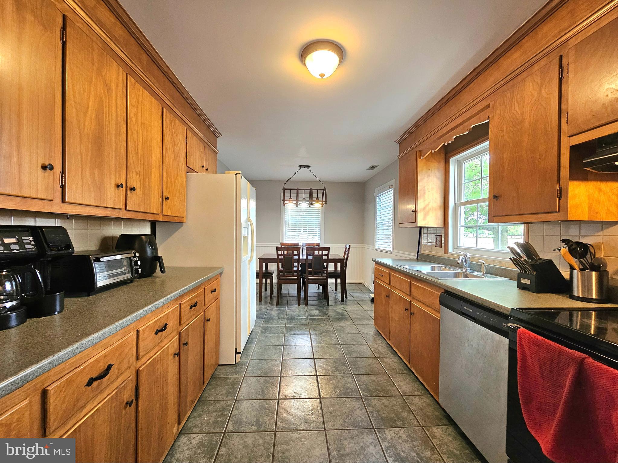 MT HERMON MANOR - Residential
