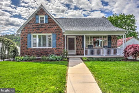 Photo of 147 W Washington Street, Adamstown, PA 19501 (MLS # PALA2050200)