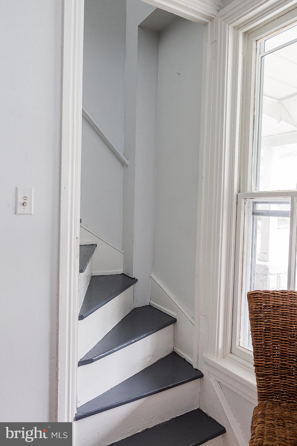 COLUMBIA - Residential Income