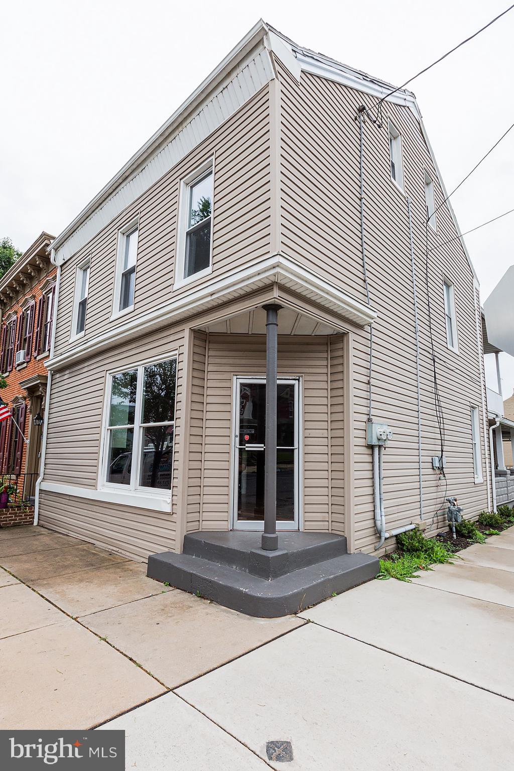 COLUMBIA - Residential Income