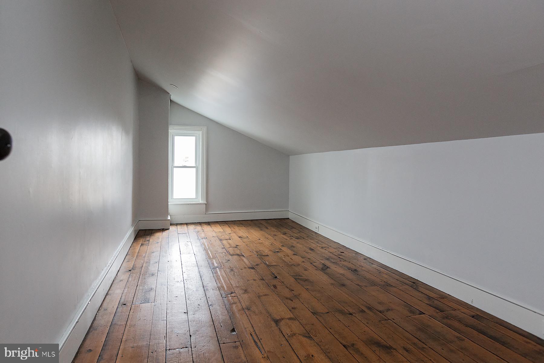 COLUMBIA - Residential Income