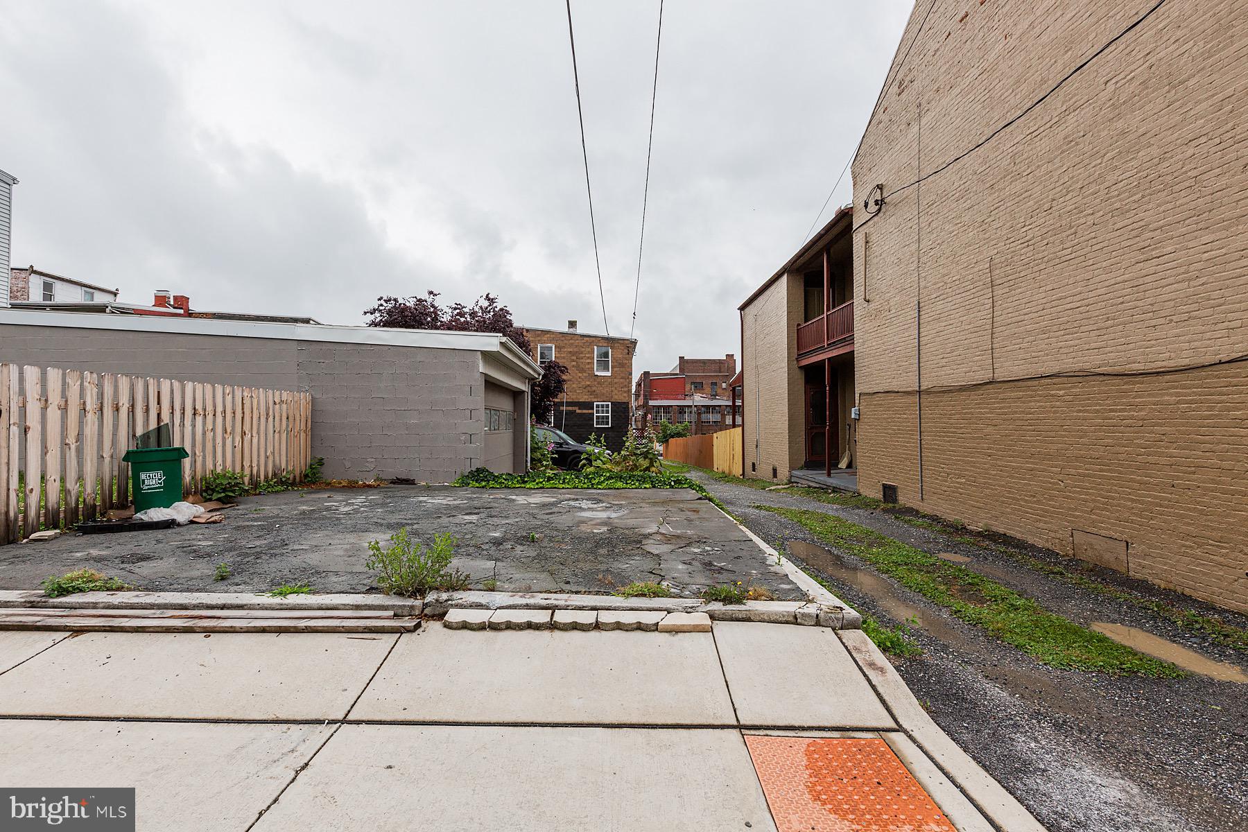 COLUMBIA - Residential Income