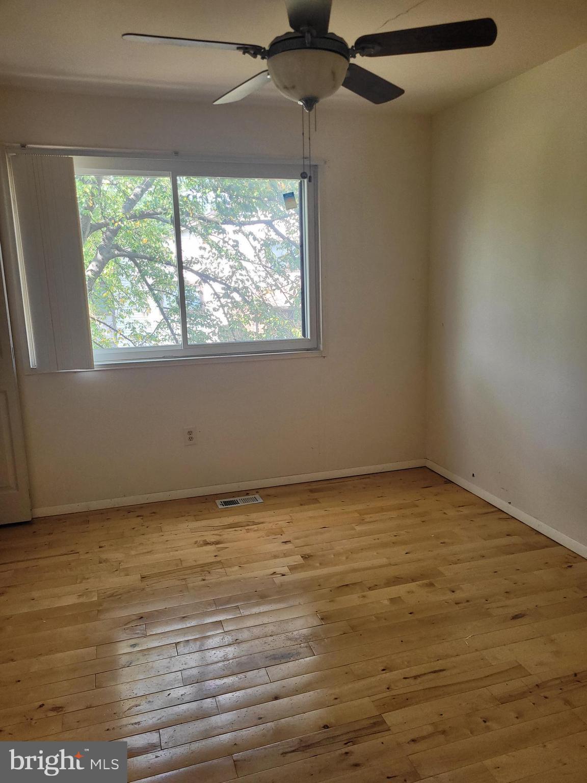 CINNAMON RIDGE CONDO - Residential Lease