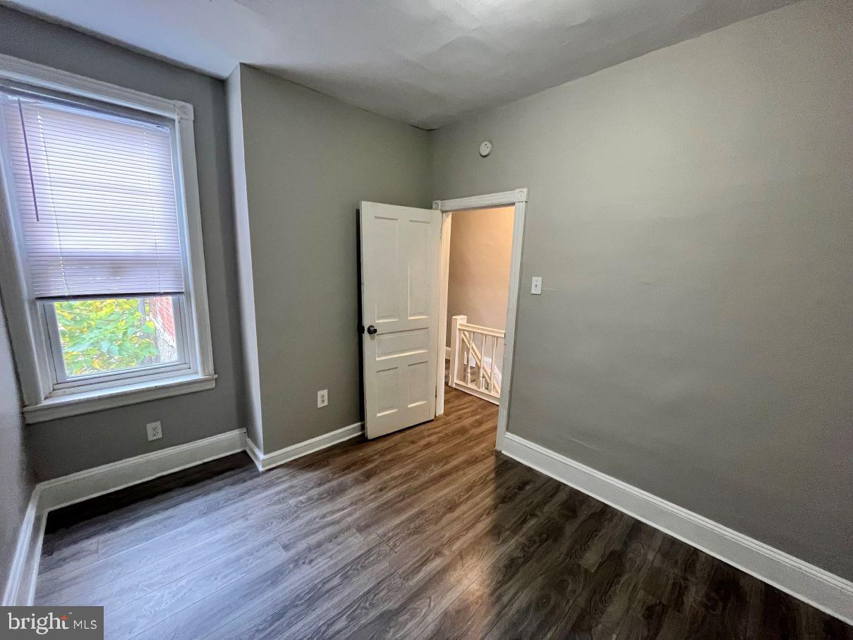 PHILADELPHIA (WEST) - Residential