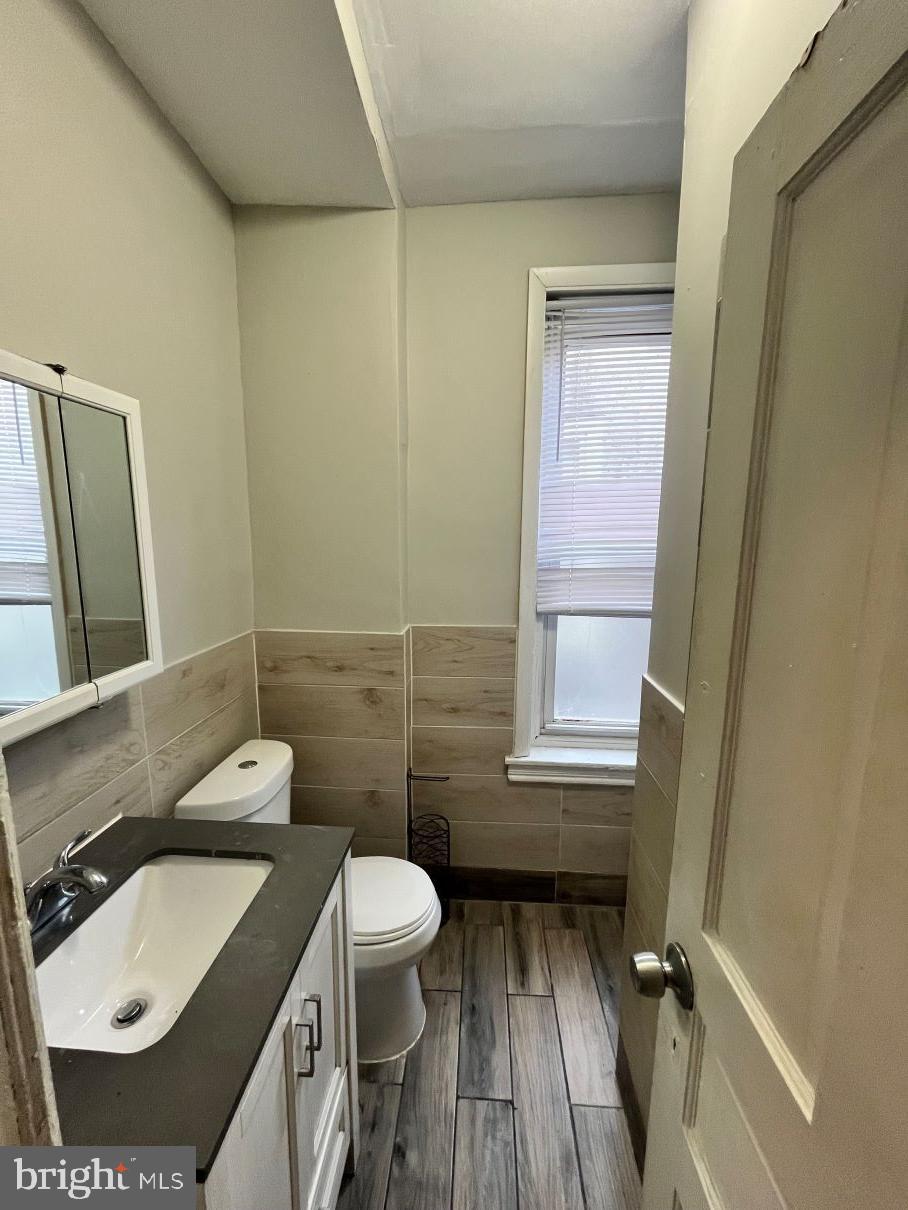 PHILADELPHIA (WEST) - Residential