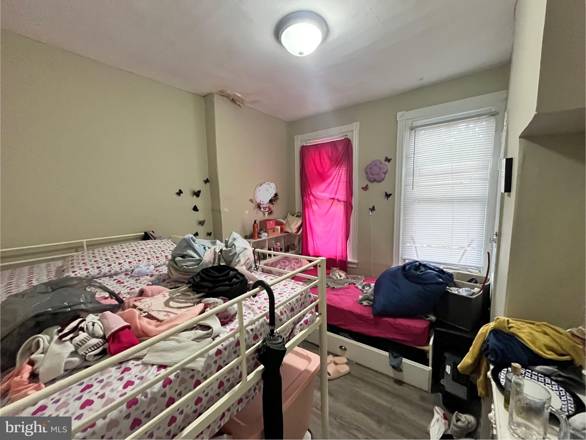 PHILADELPHIA (WEST) - Residential