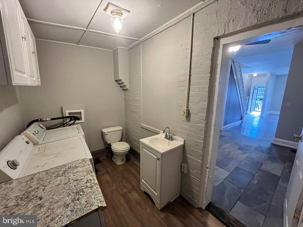 PHILADELPHIA (WEST) - Residential