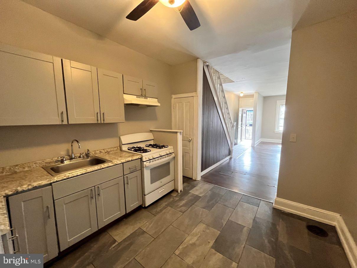 PHILADELPHIA (WEST) - Residential