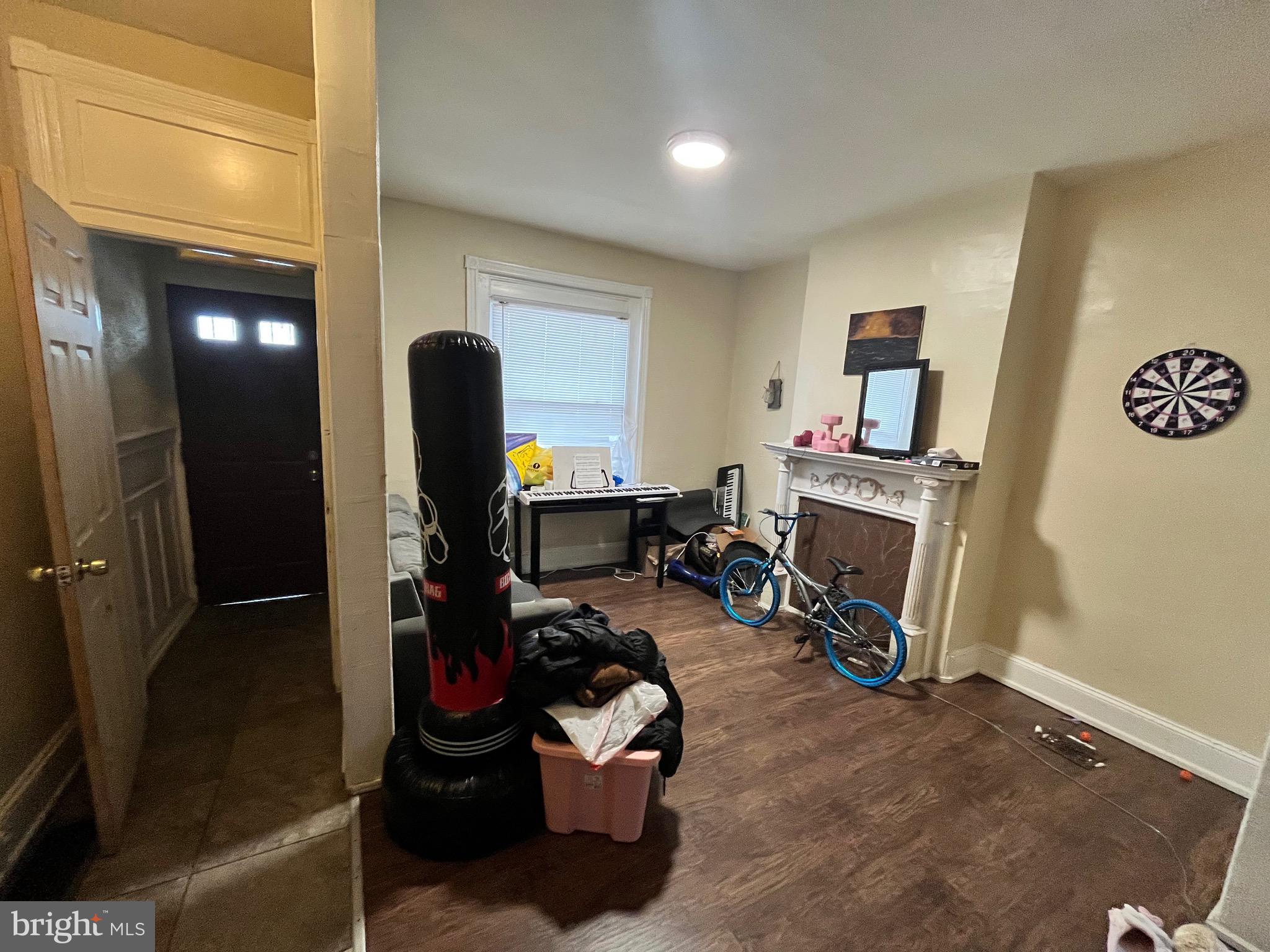 PHILADELPHIA (WEST) - Residential