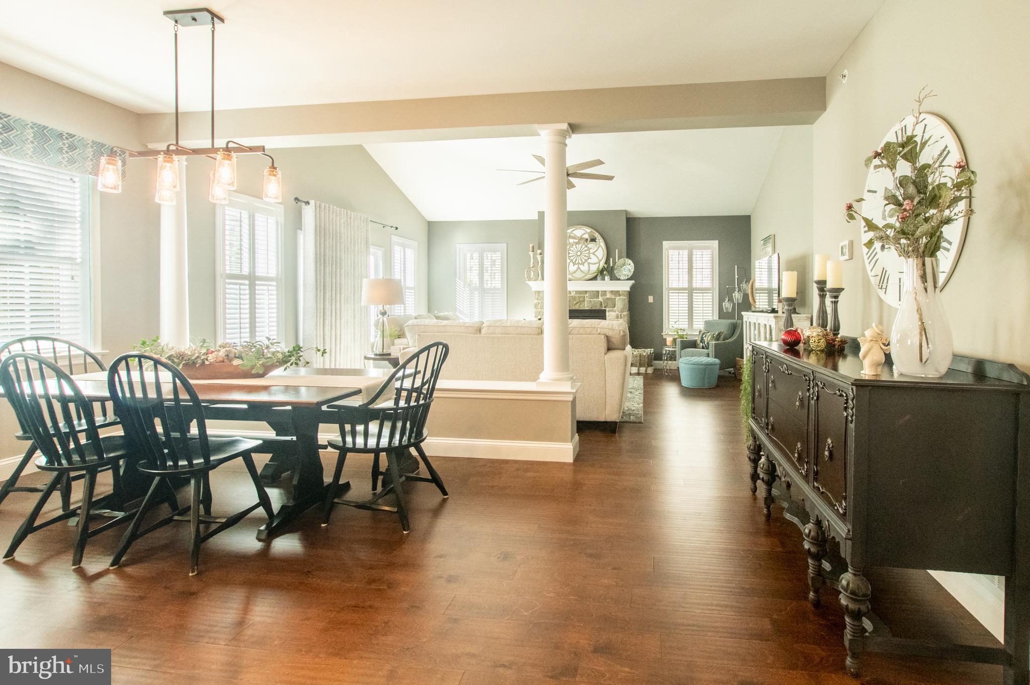 THE WOODS AT ROCK RAYMOND - Residential