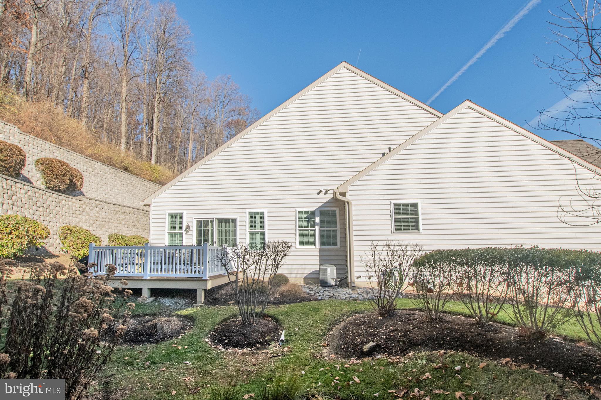 THE WOODS AT ROCK RAYMOND - Residential