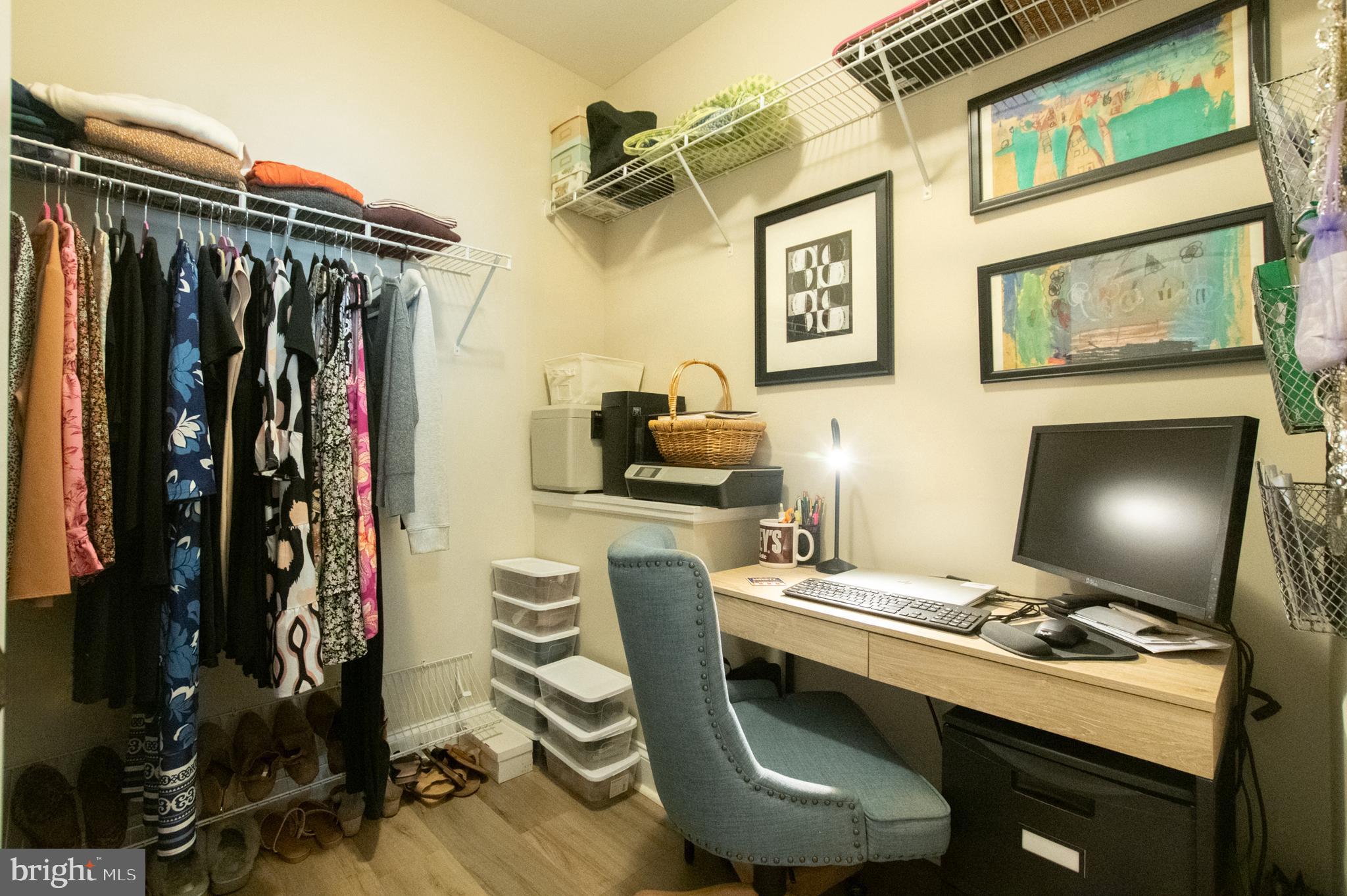 THE WOODS AT ROCK RAYMOND - Residential