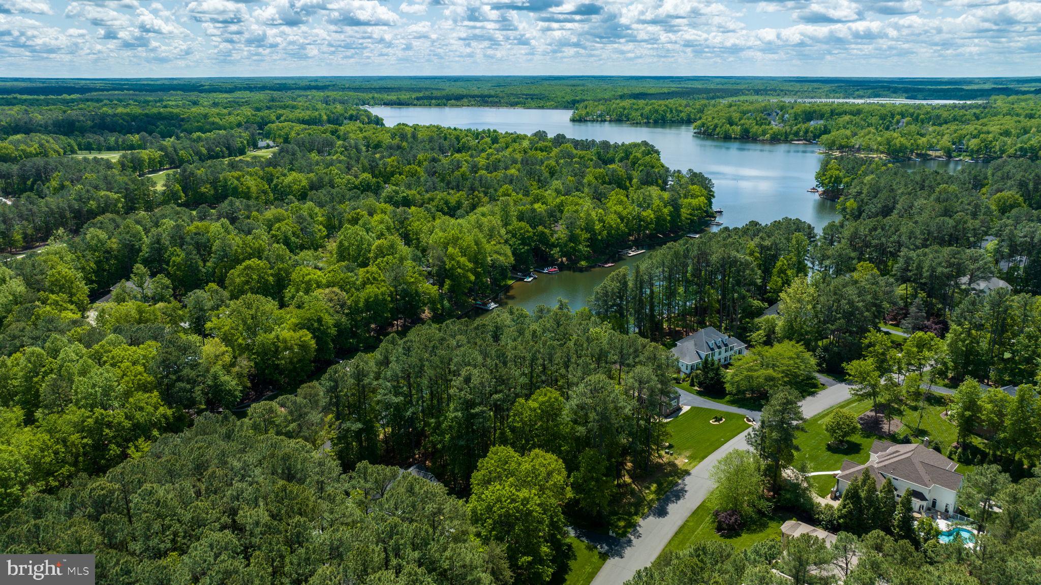 FAWN LAKE - Residential
