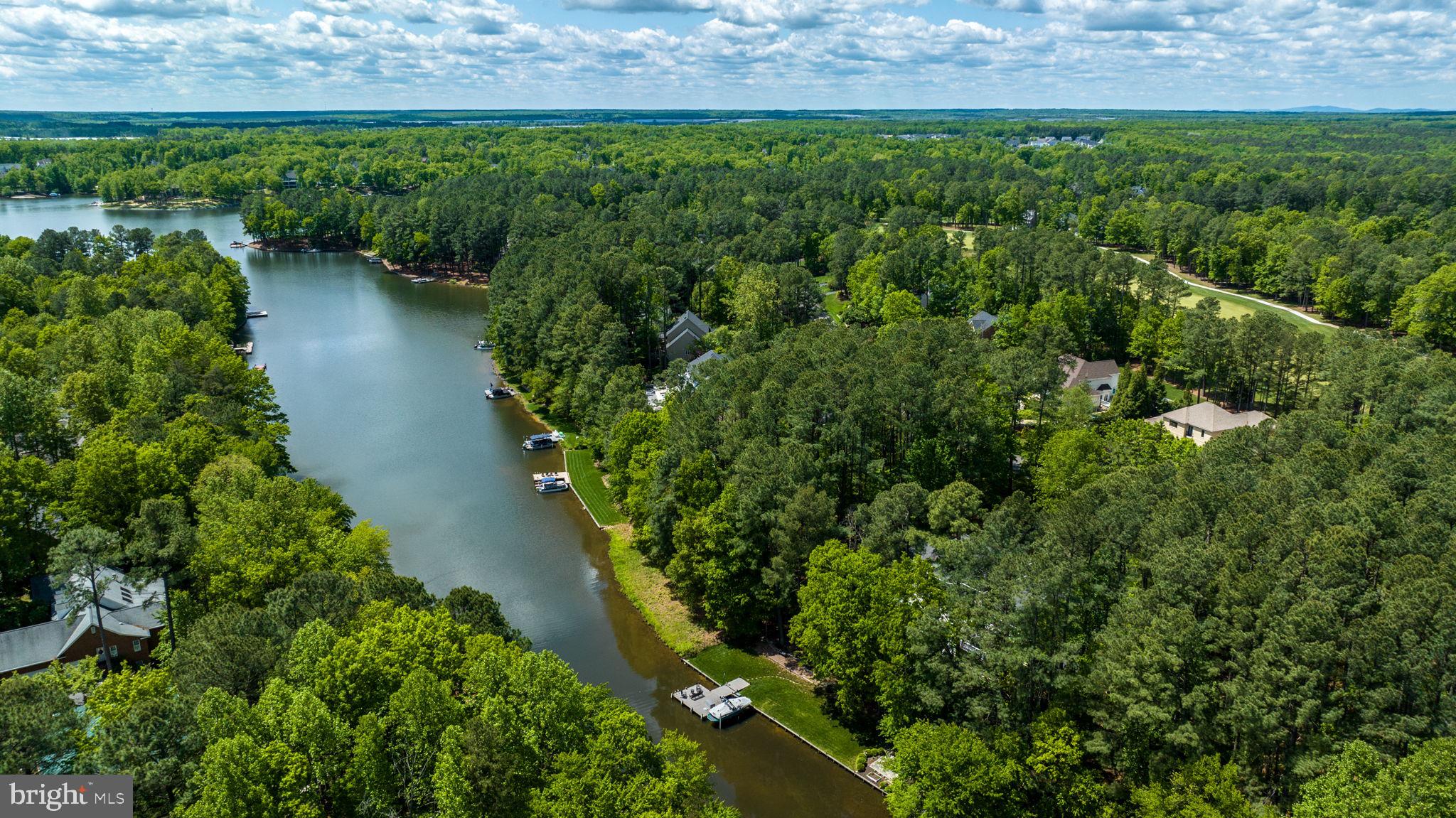 FAWN LAKE - Residential