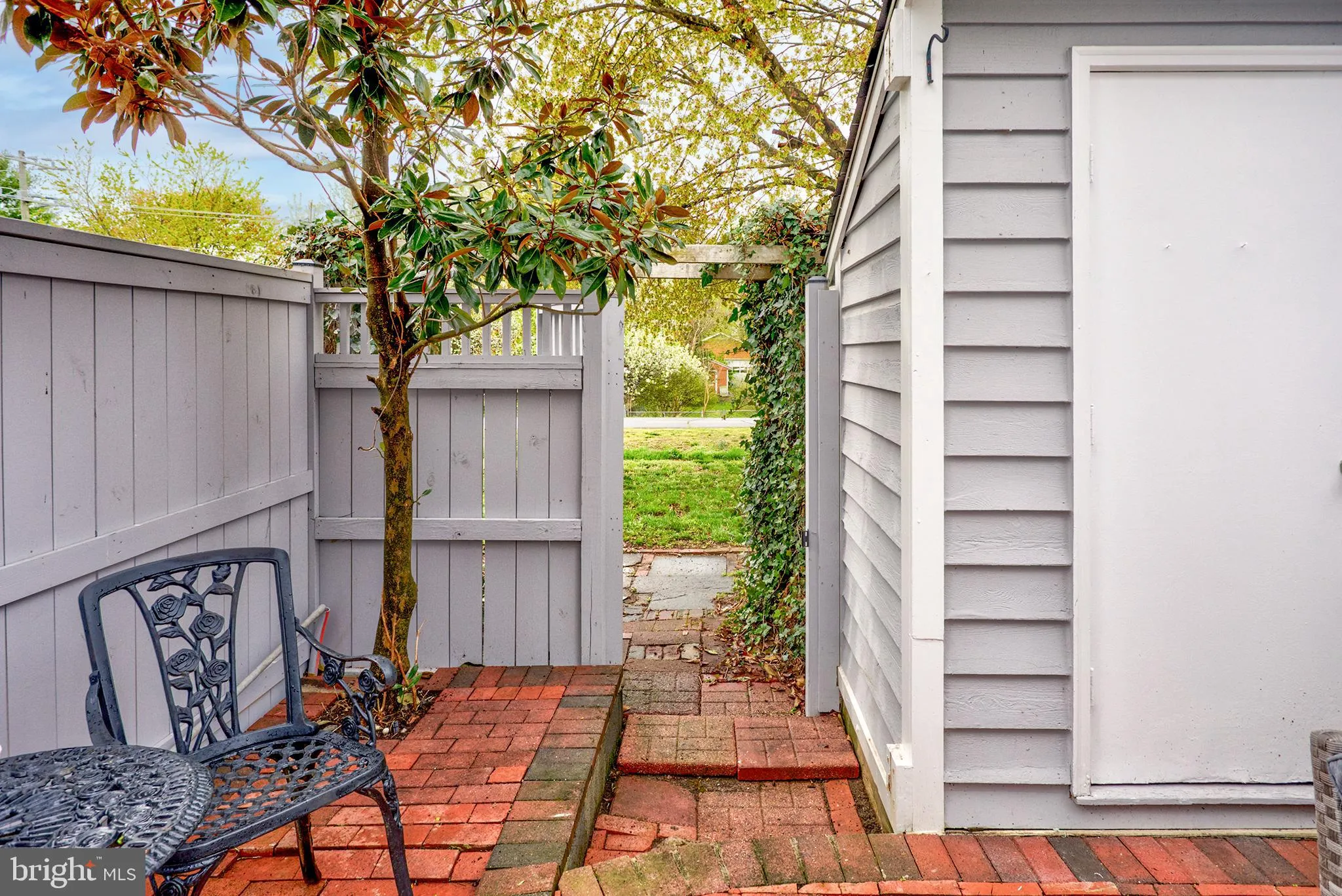 Leesburg, Virginia 20175, United States, 2 Bedrooms Bedrooms, ,2 BathroomsBathrooms,Residential,Active,105055