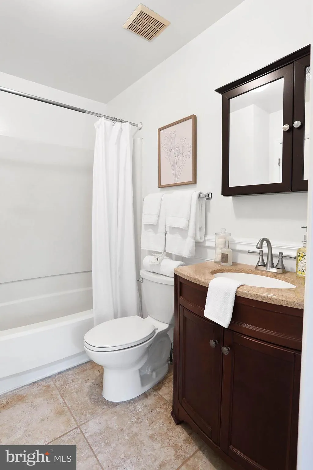 Leesburg, Virginia 20175, United States, 2 Bedrooms Bedrooms, ,2 BathroomsBathrooms,Residential,Active,105055