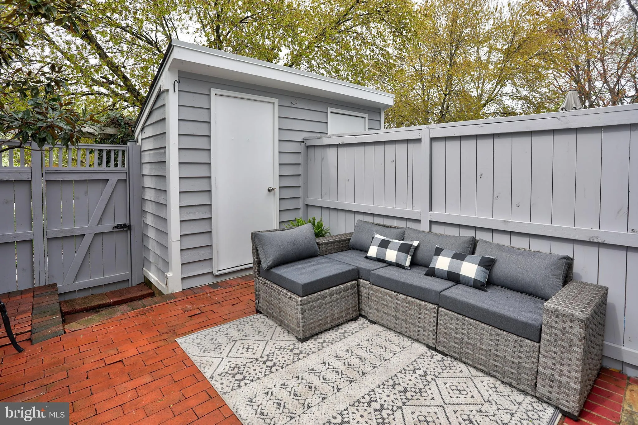 Leesburg, Virginia 20175, United States, 2 Bedrooms Bedrooms, ,2 BathroomsBathrooms,Residential,Active,105055