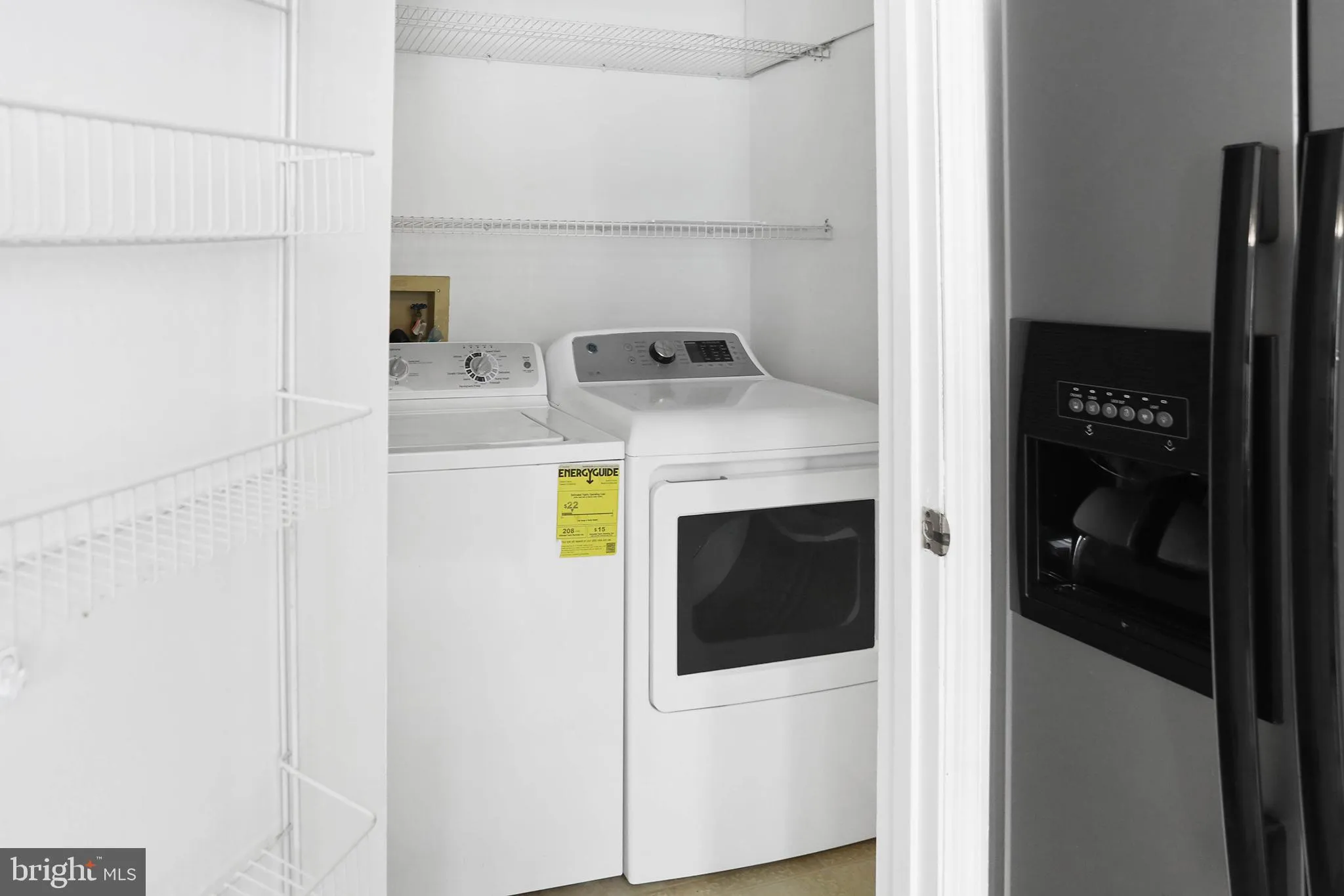 Leesburg, Virginia 20175, United States, 2 Bedrooms Bedrooms, ,2 BathroomsBathrooms,Residential,Active,105055