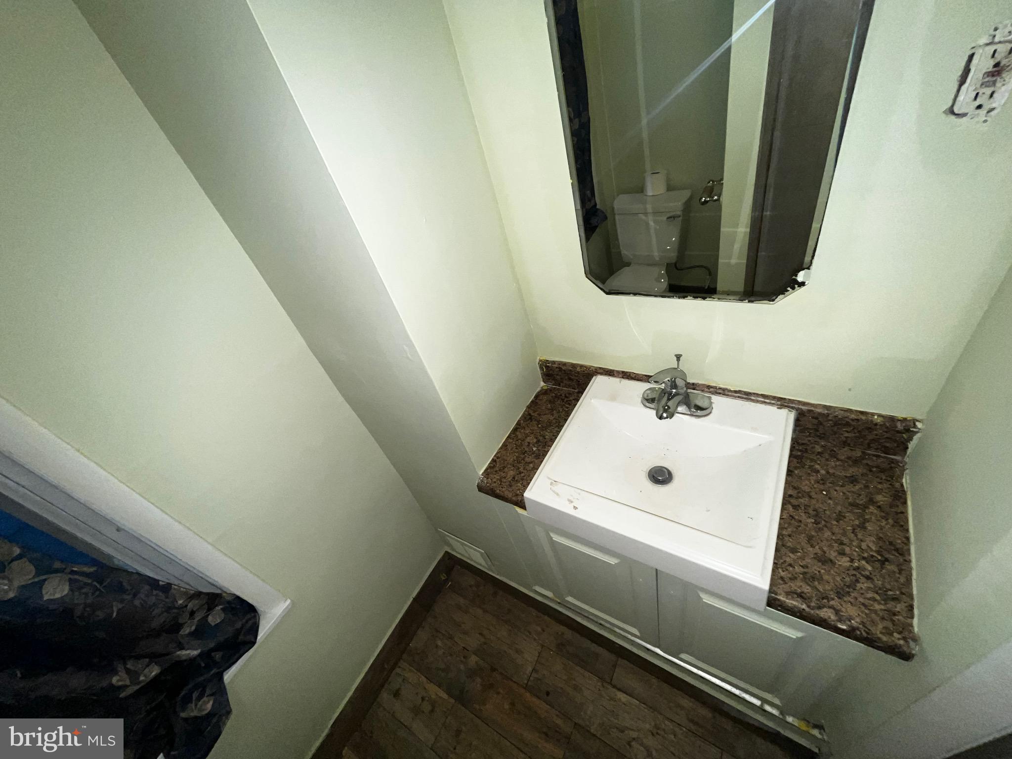 PHILADELPHIA (NORTH) - Residential Lease