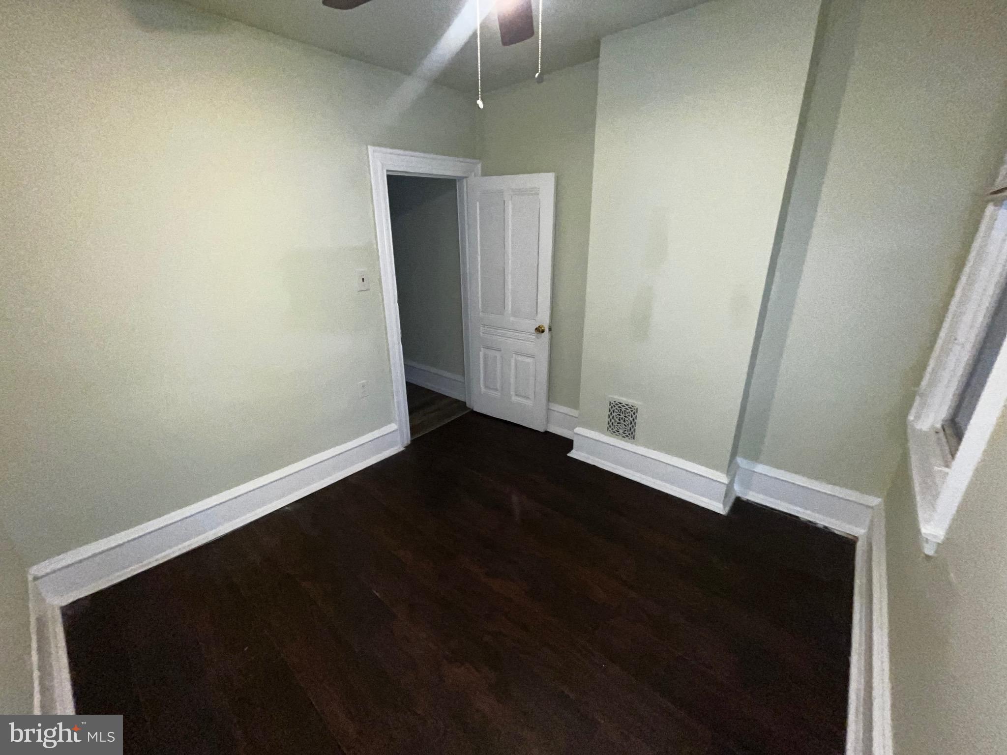 PHILADELPHIA (NORTH) - Residential Lease