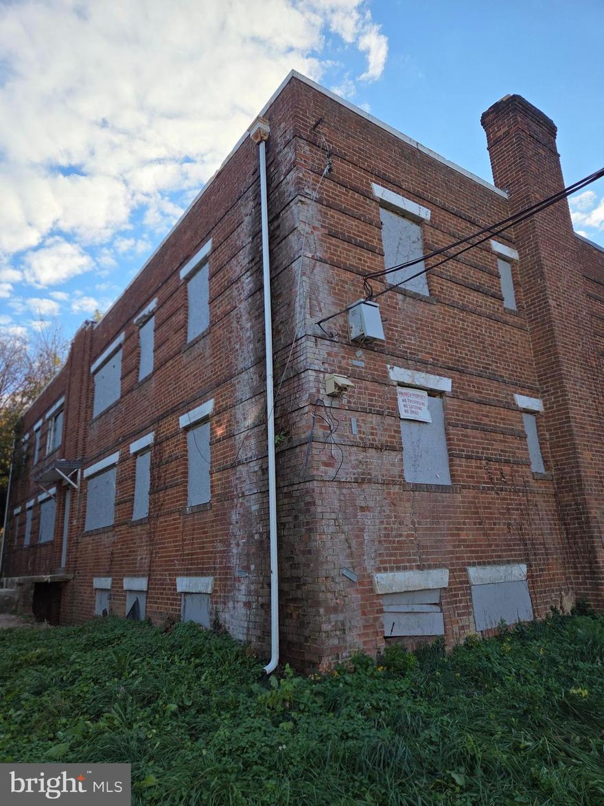 For seasoned investors and developers, this excellent opportunity to renovate a 4 UNIT Apartment building awaits, located just minutes from Washington DC (295)/ Maryland Line. As part of the renovation it requires, it can be whatever your imagination wants it to be. Great Rental income prospect. Currently configured as four spacious one bedrooms, which could easily be two bedrooms or possibly three bedrooms if you're really ambitious and creative. There is an additional basement with decent ceiling height that was used for storage and utilities but could be converted to livable space. Check your comps and make sure you've reviewed the sale at 4606  Hillside. DO NOT MISS THIS OPPORTUNITY   HUGE POTENTIAL !!!!! Contact Listing Agent with all offers. No assignable contracts will be considered.