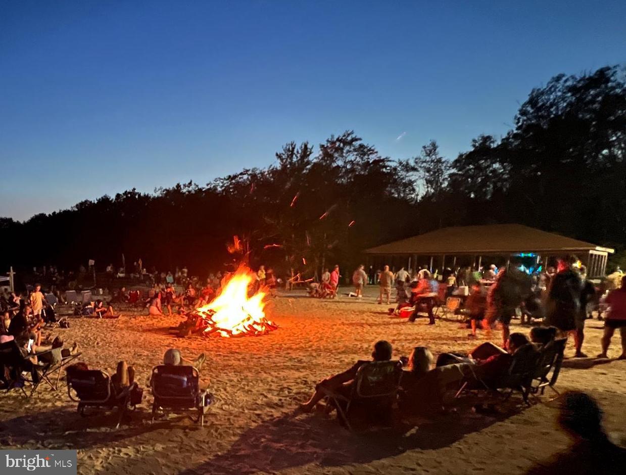 LOCUST LAKE VILLAGE - Residential