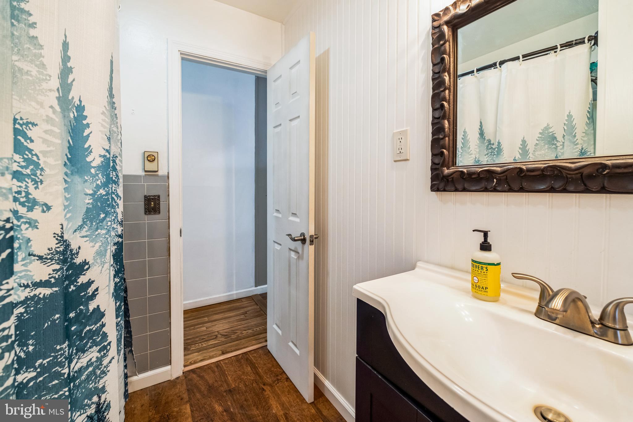 LOCUST LAKE VILLAGE - Residential