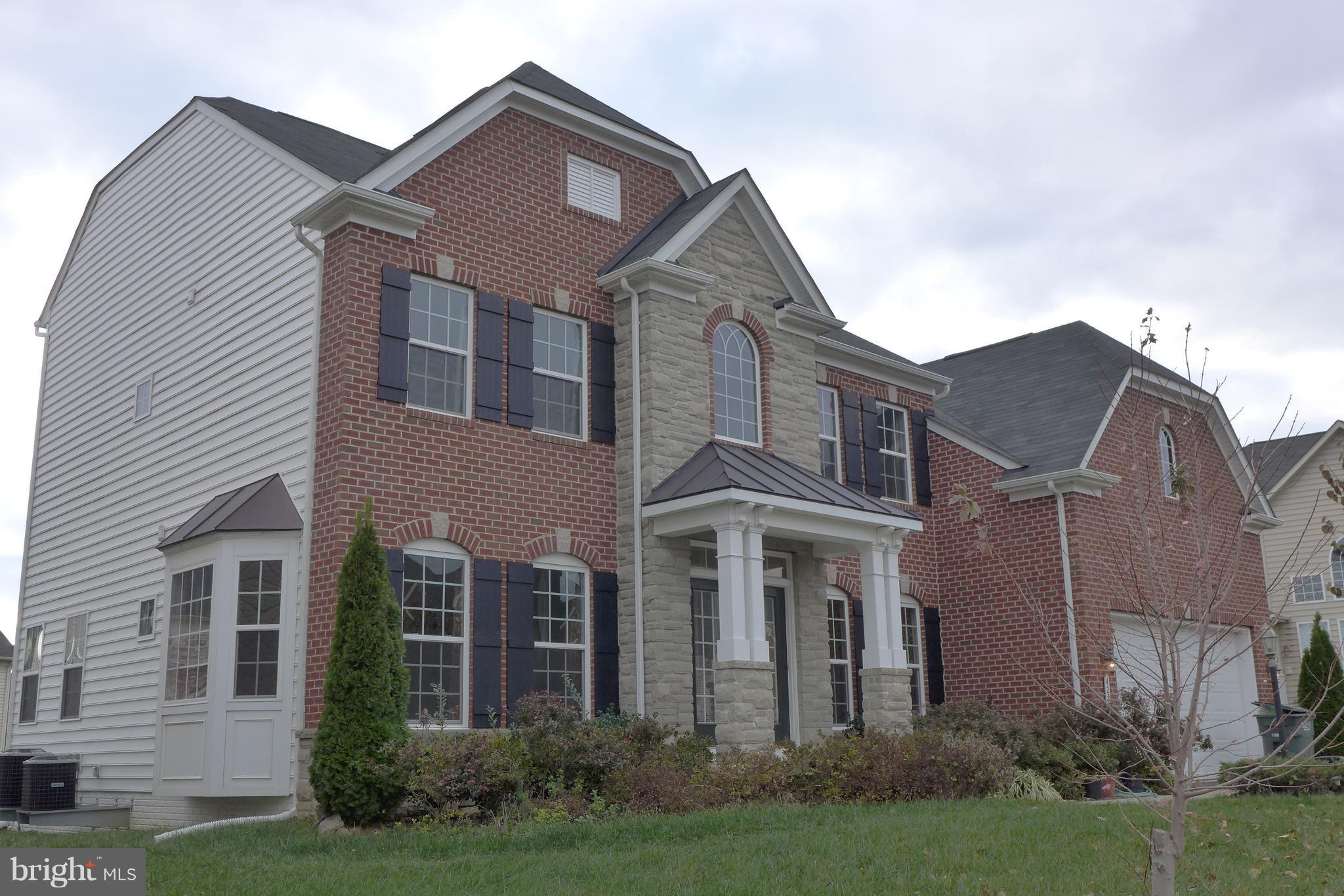 LITTLE RIVER COMMONS - Residential Lease