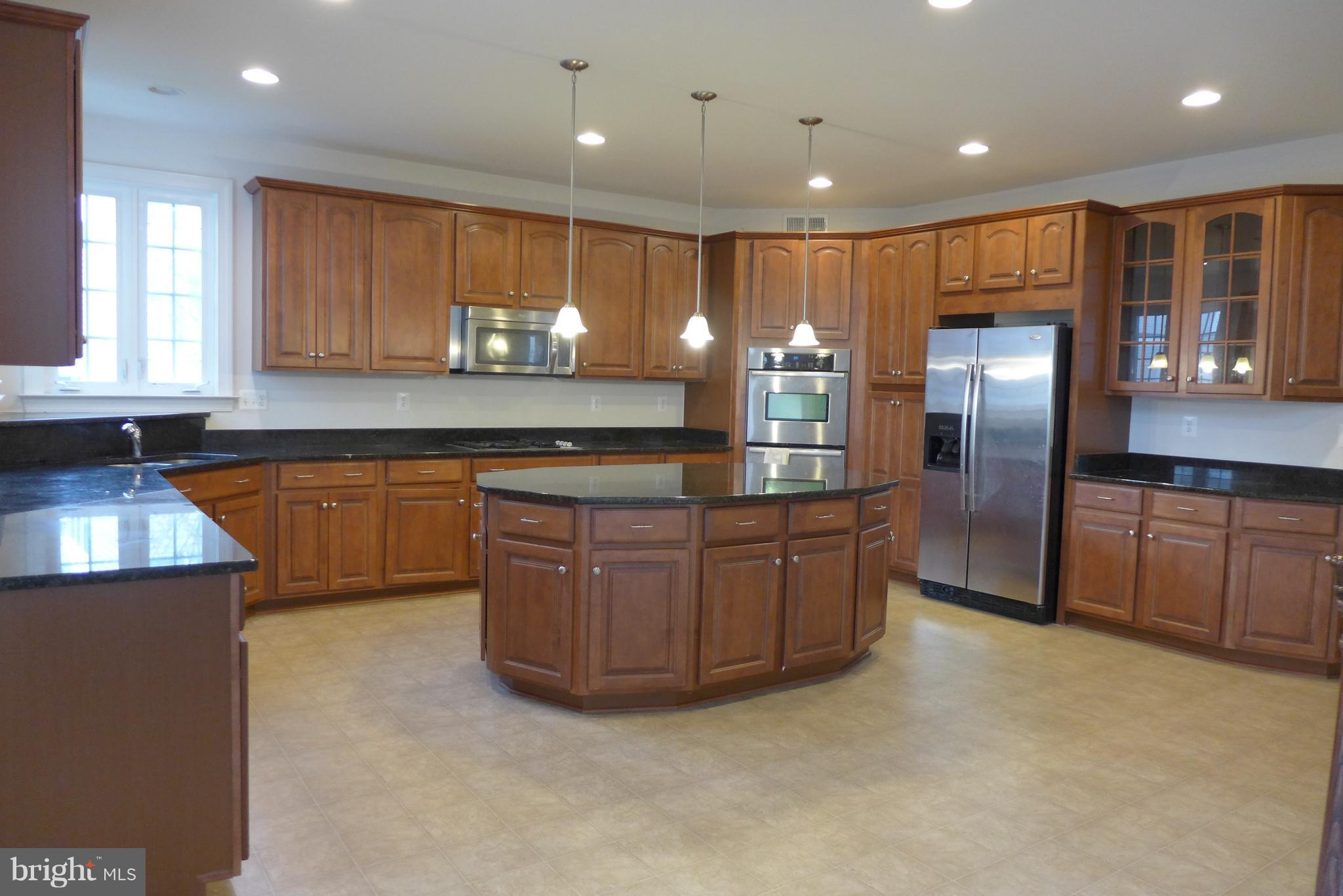 LITTLE RIVER COMMONS - Residential Lease