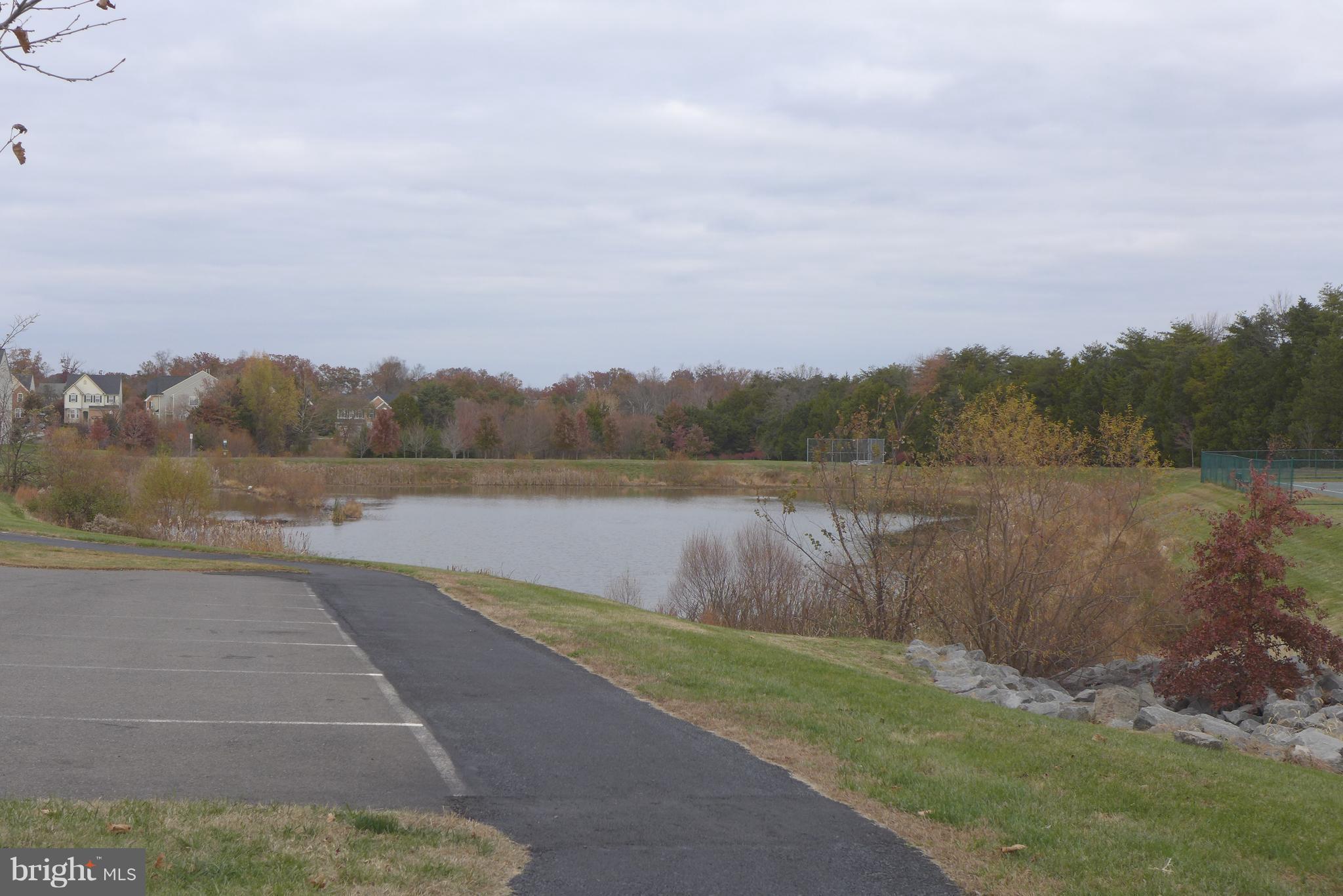 LITTLE RIVER COMMONS - Residential Lease