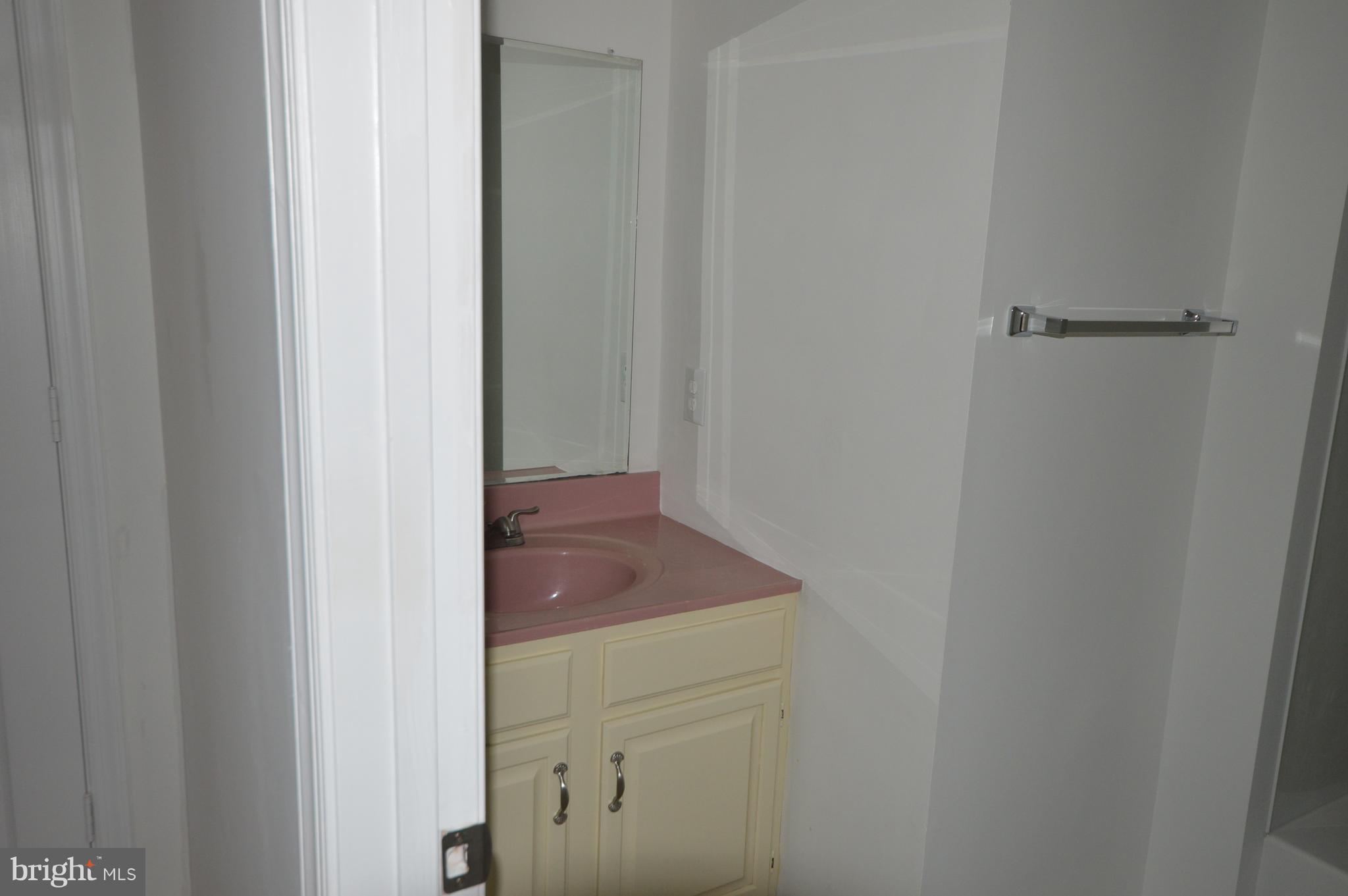 MADDEX FARM - Residential Lease