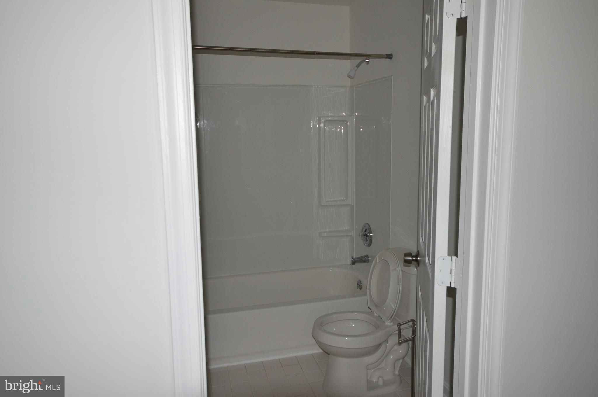 MADDEX FARM - Residential Lease