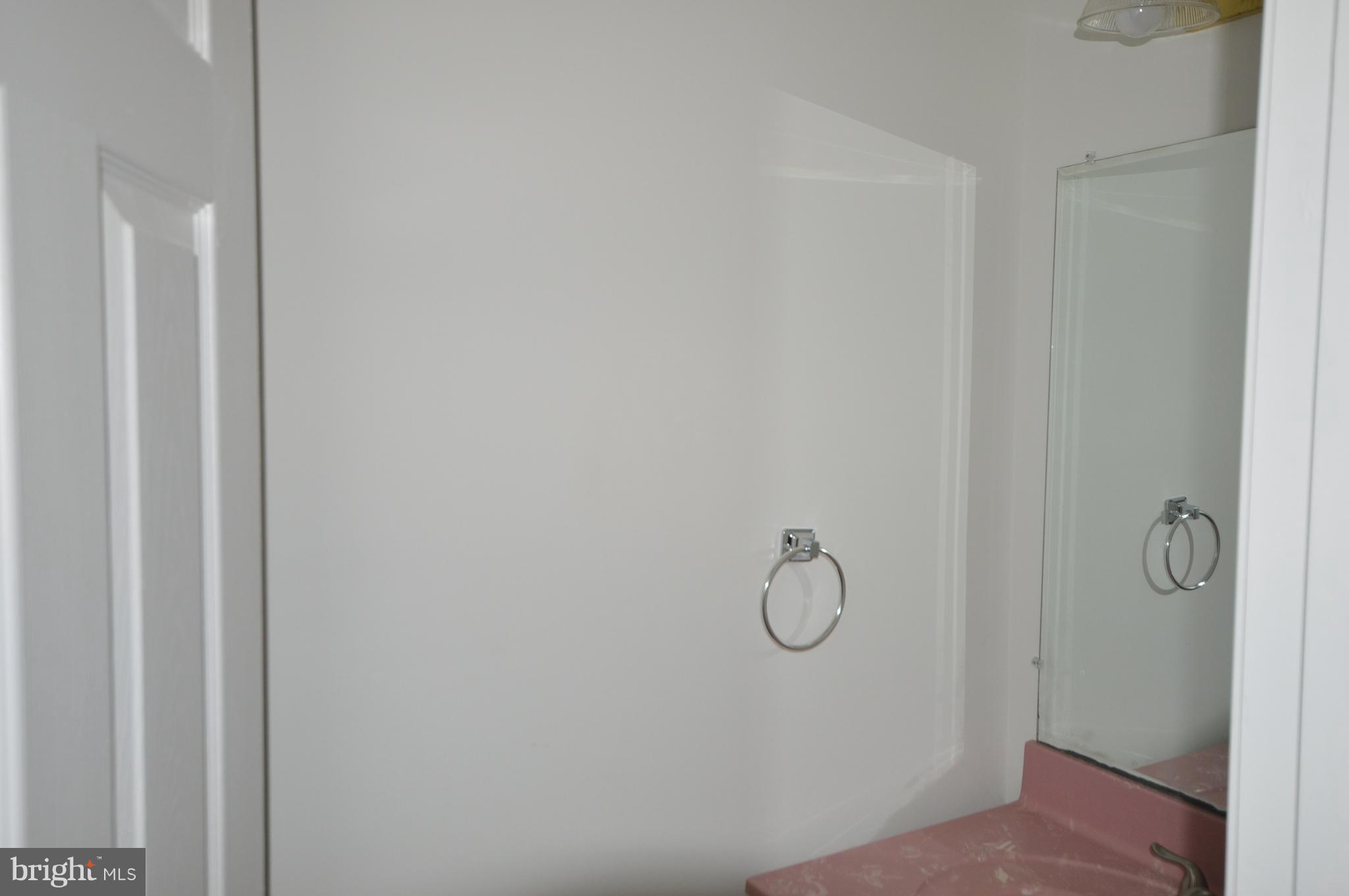 MADDEX FARM - Residential Lease