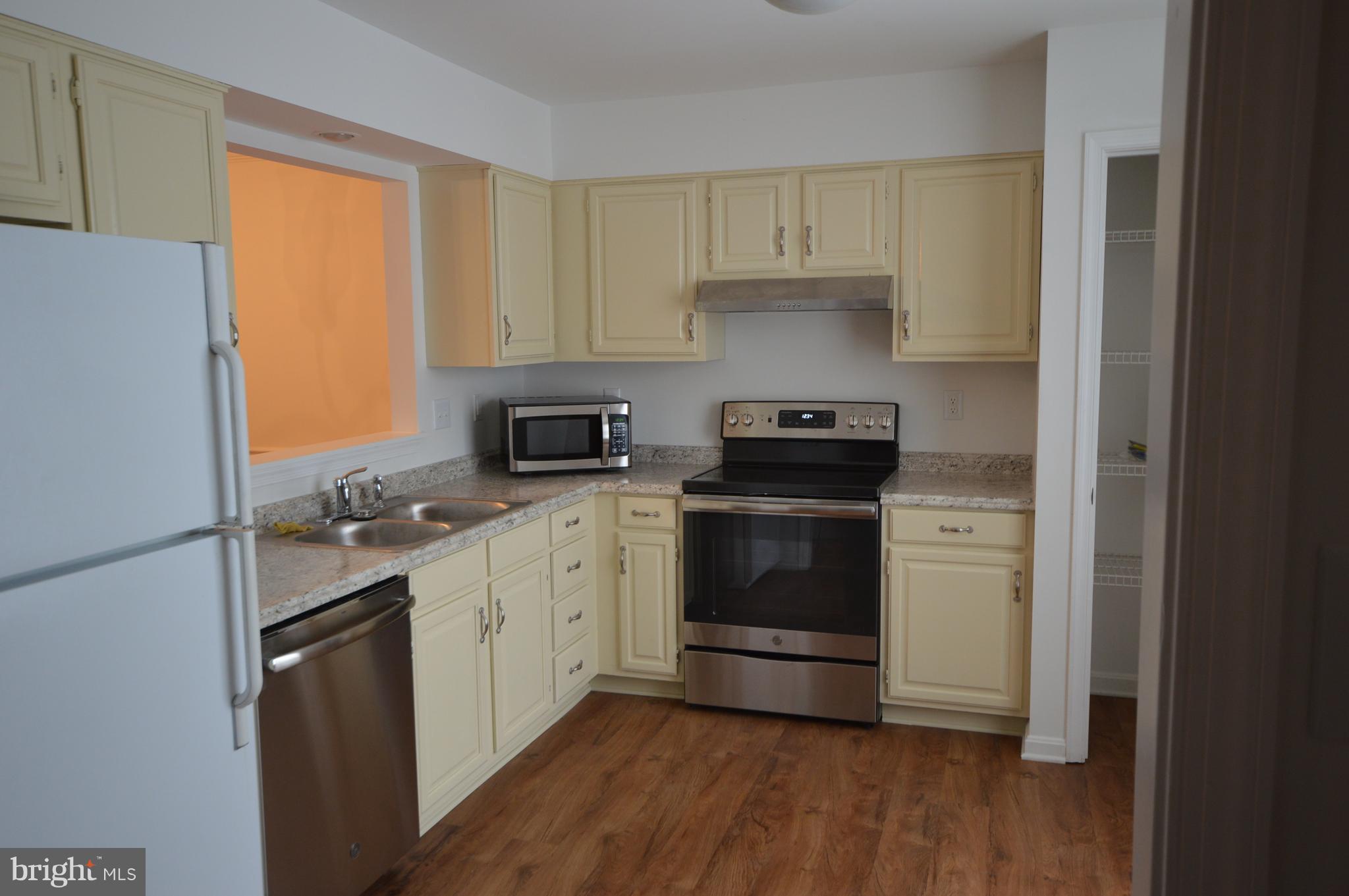 MADDEX FARM - Residential Lease