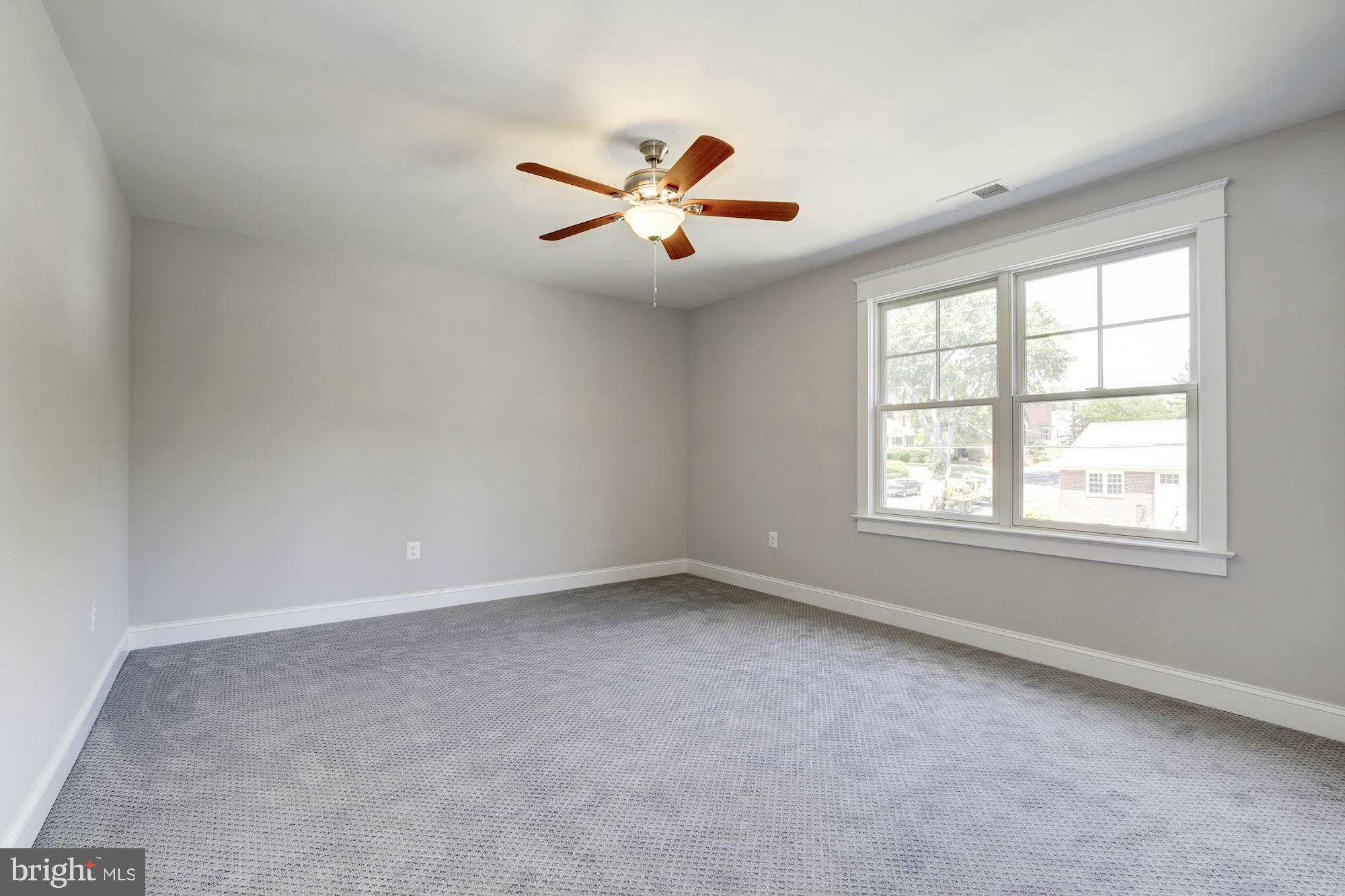 TUCKAHOE VILLAGE - Residential